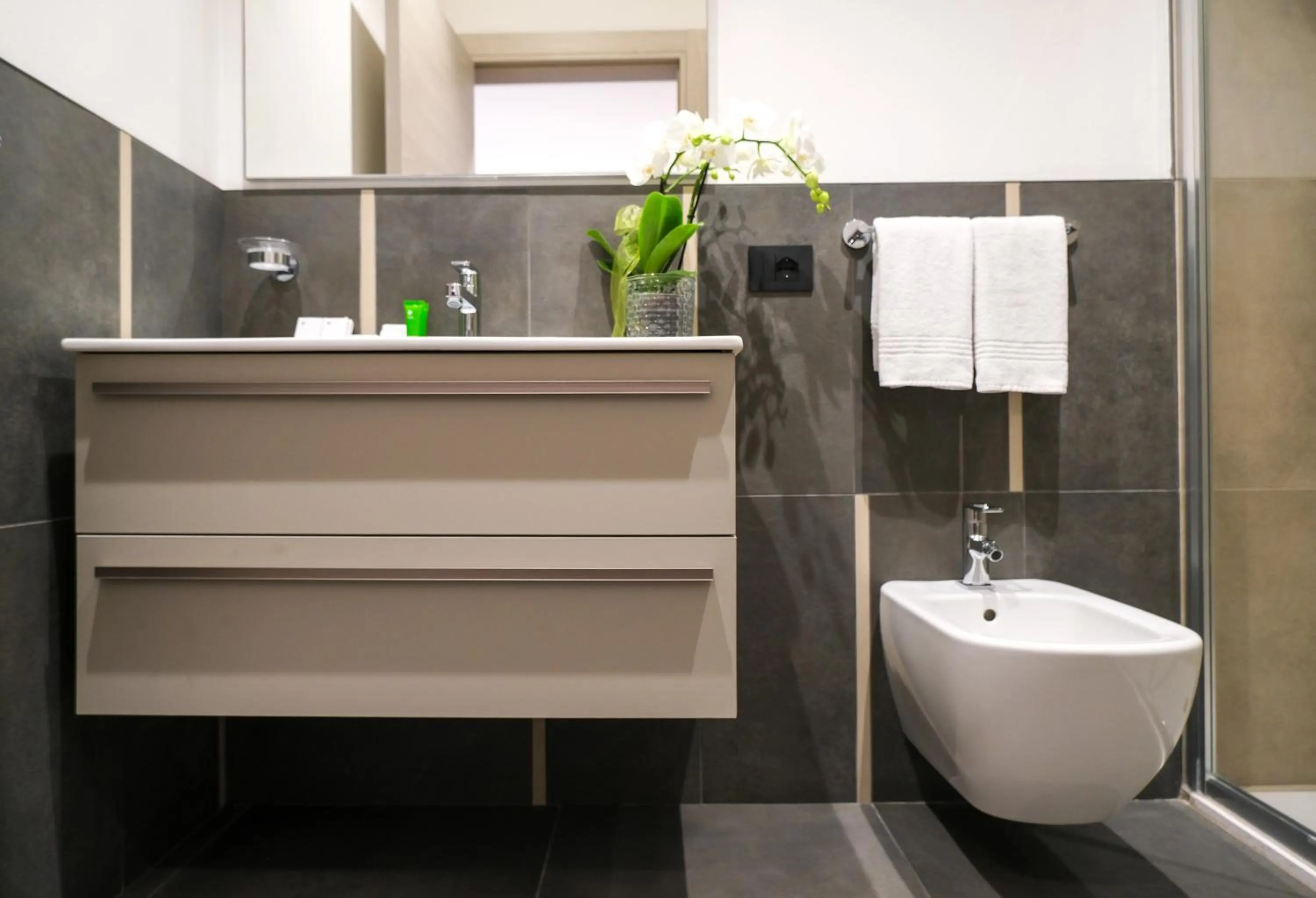 Bathroom in Emerald Green Residence