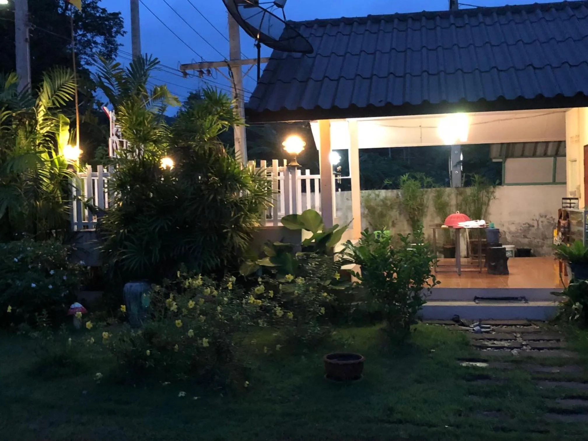 Facade/entrance in Sukhothai Indy Resort
