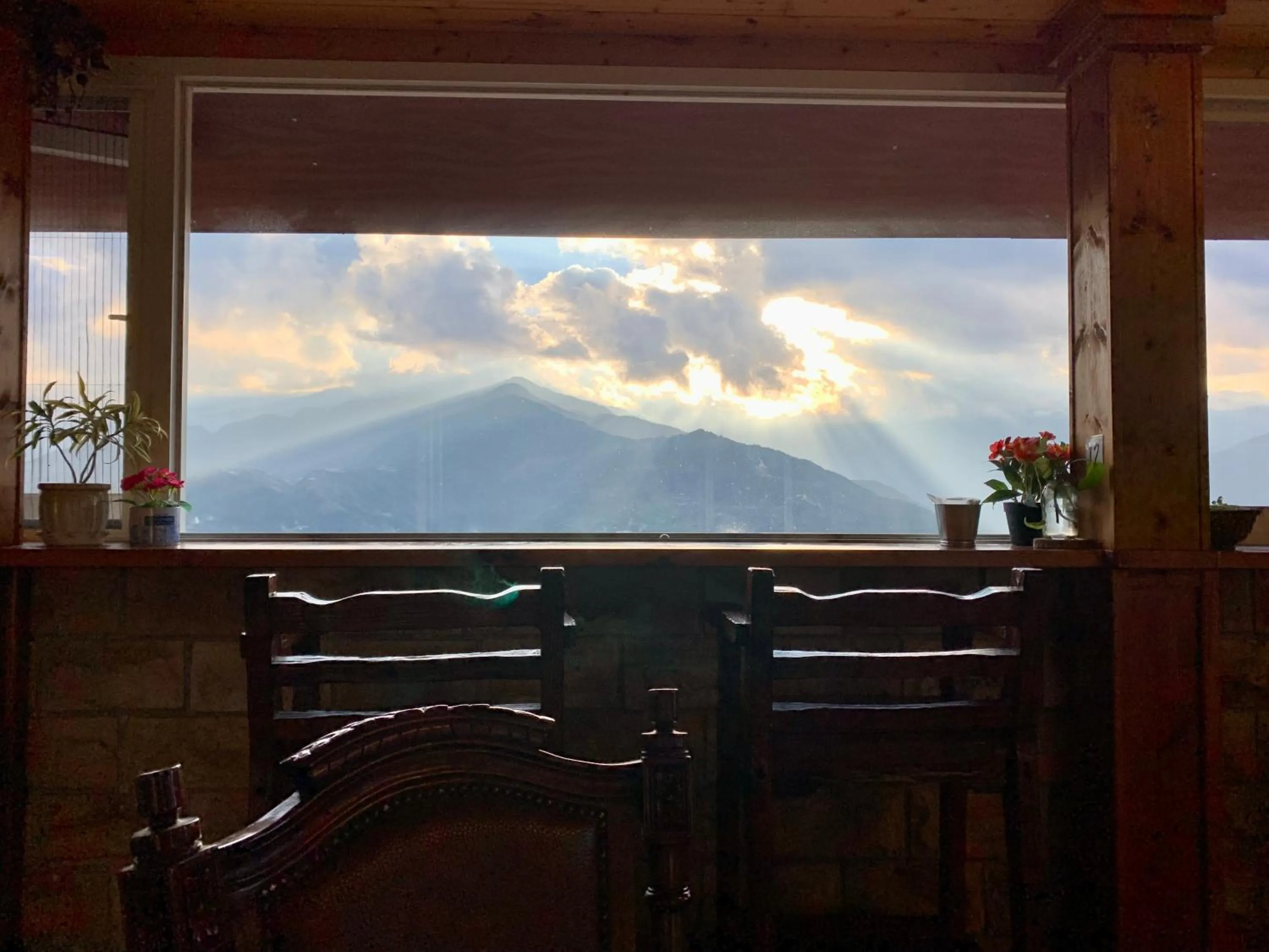 Restaurant/places to eat in The Cotswolds Villa