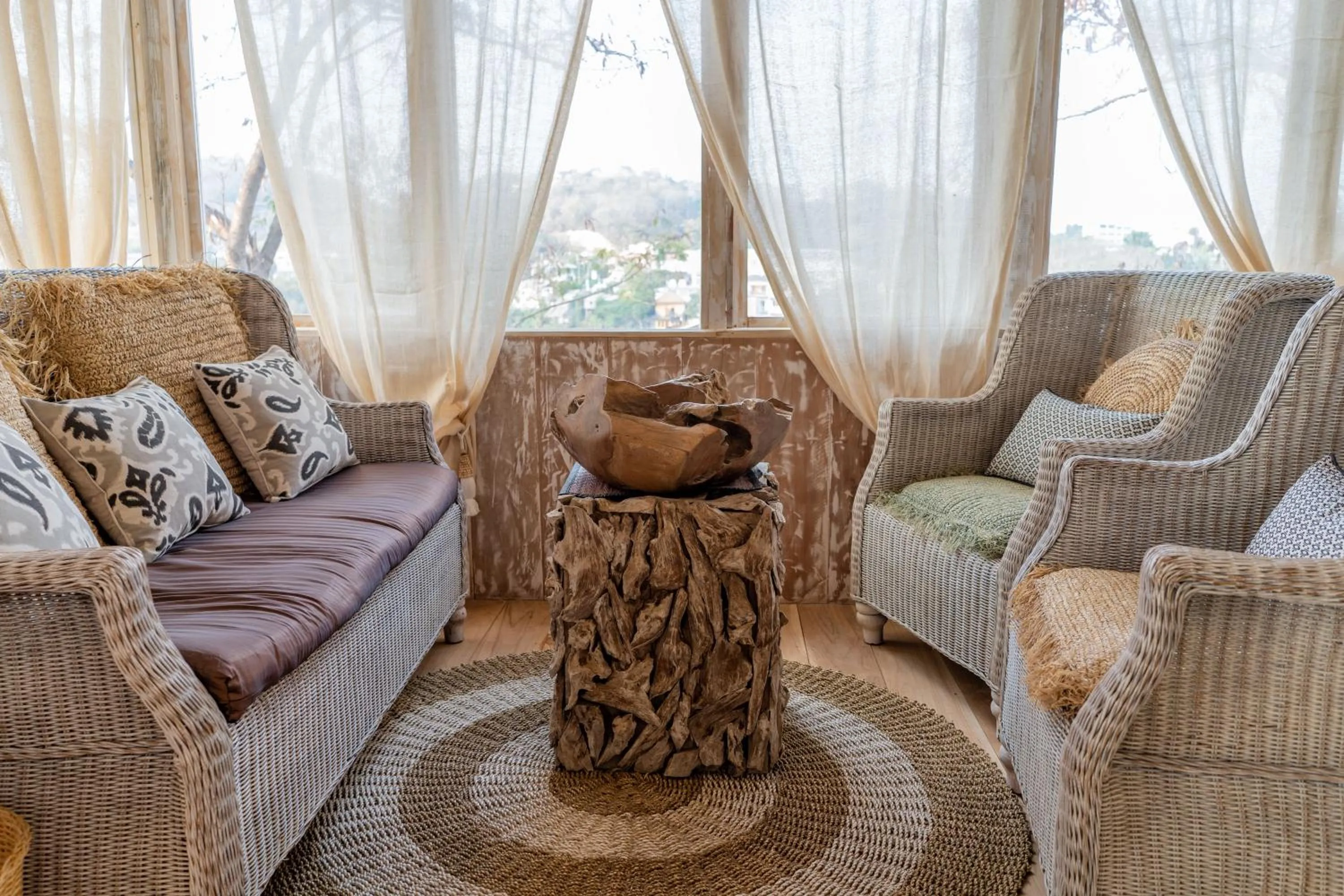 Living room in Selini Hills