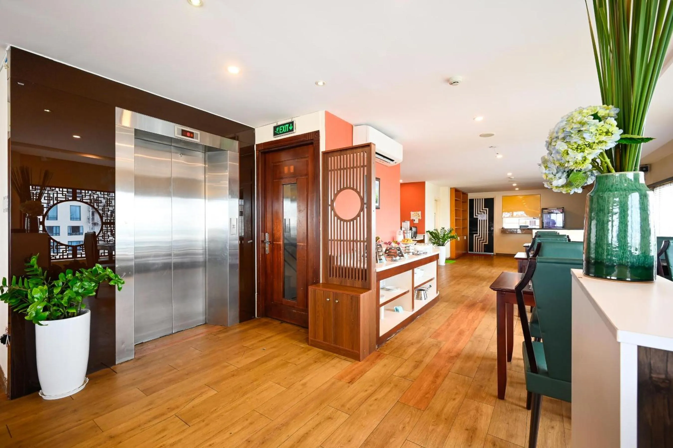 Breakfast in Family Inn Saigon