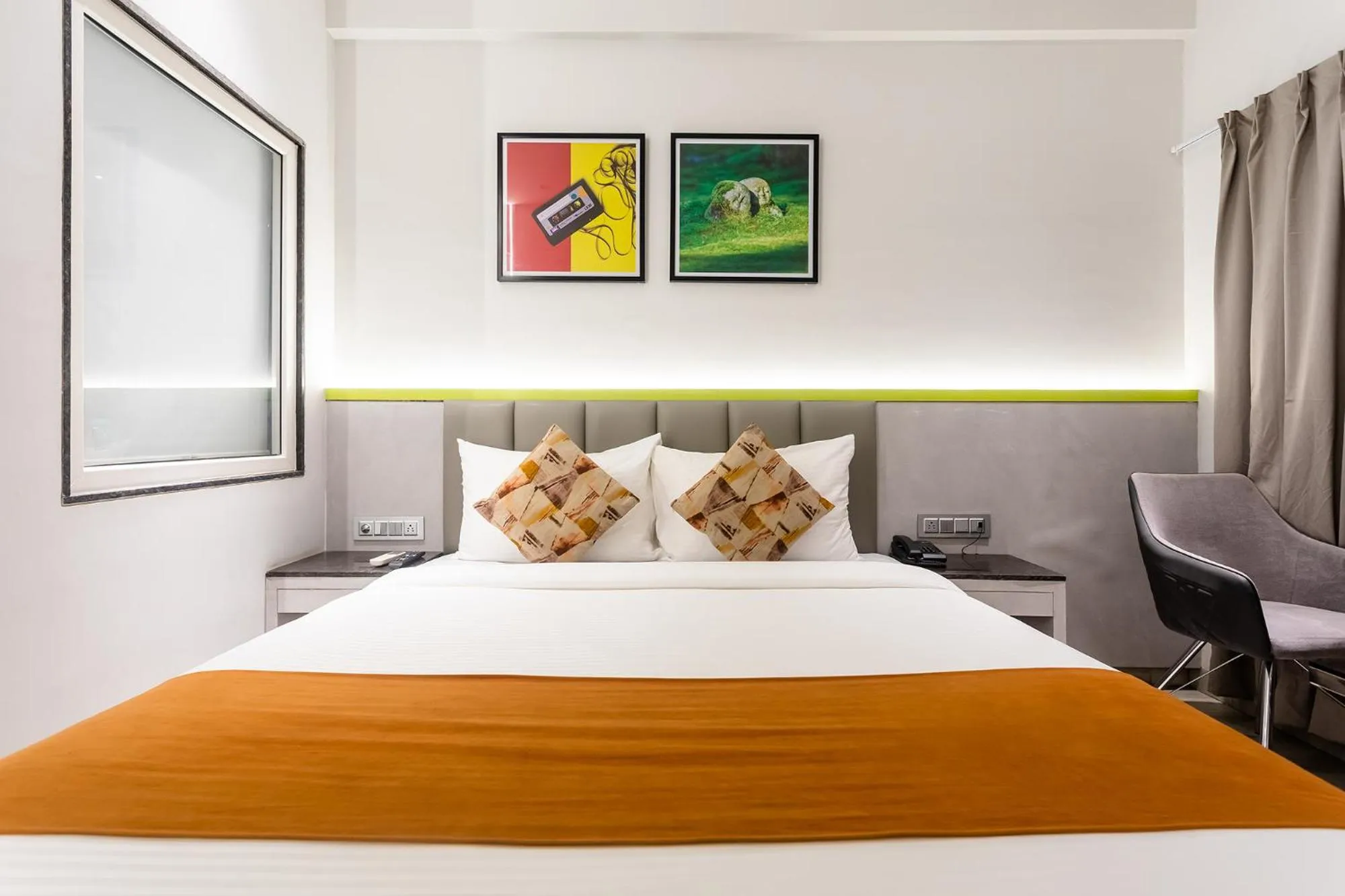 Bed in FabHotel Orange Oasis