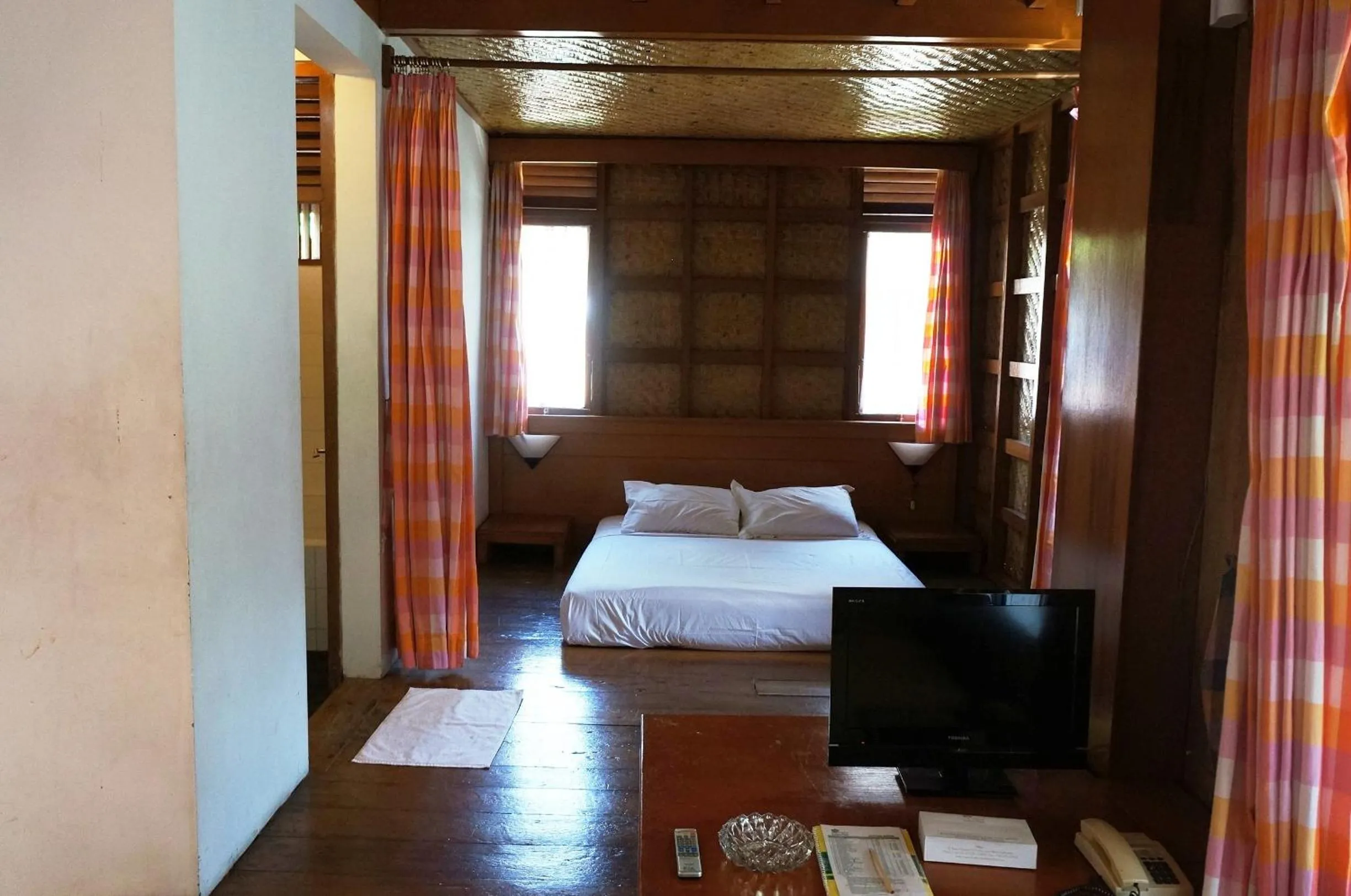 Photo of the whole room, Bed in Kampung Sumber Alam Garut