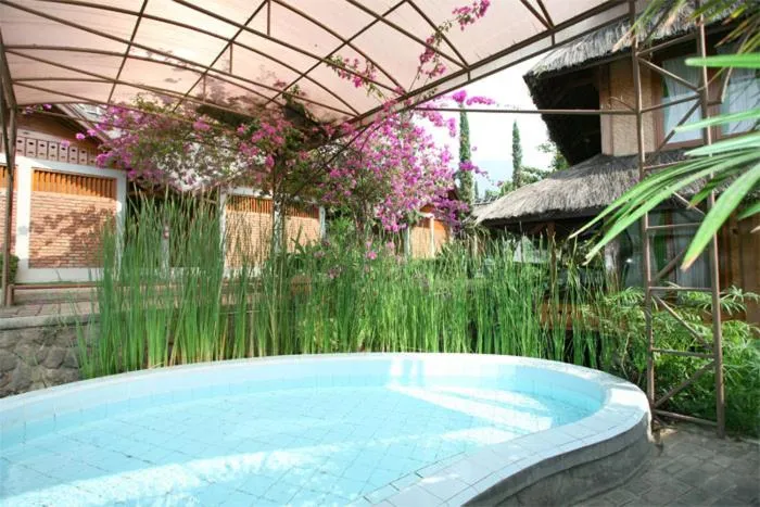 Kampung Sumber Alam Garut