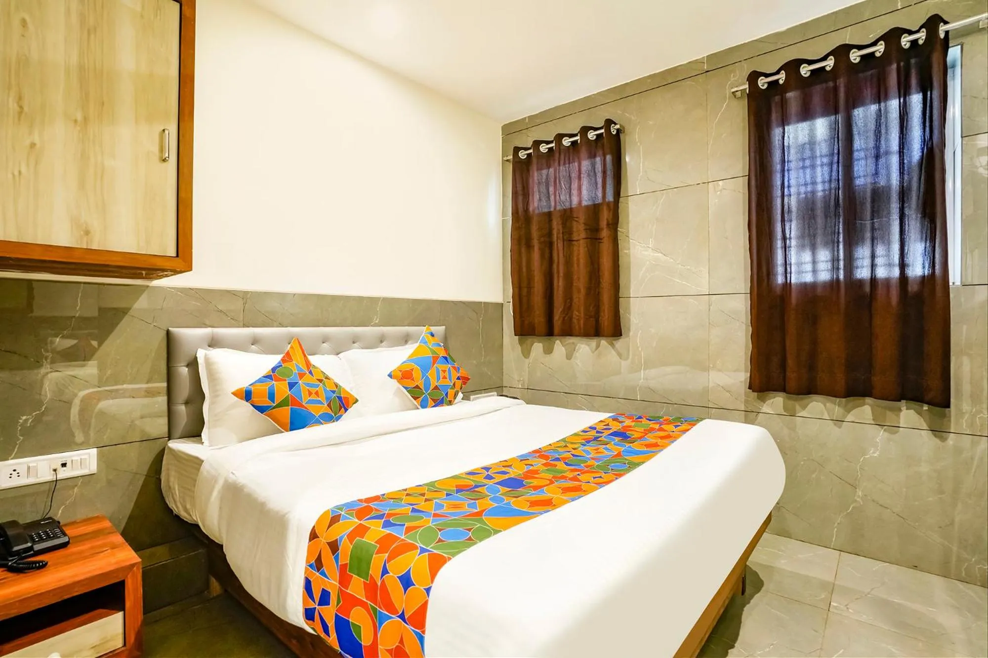 Bed in FabHotel Shubham Inn - Nr Jain Mandir, Bhandup West