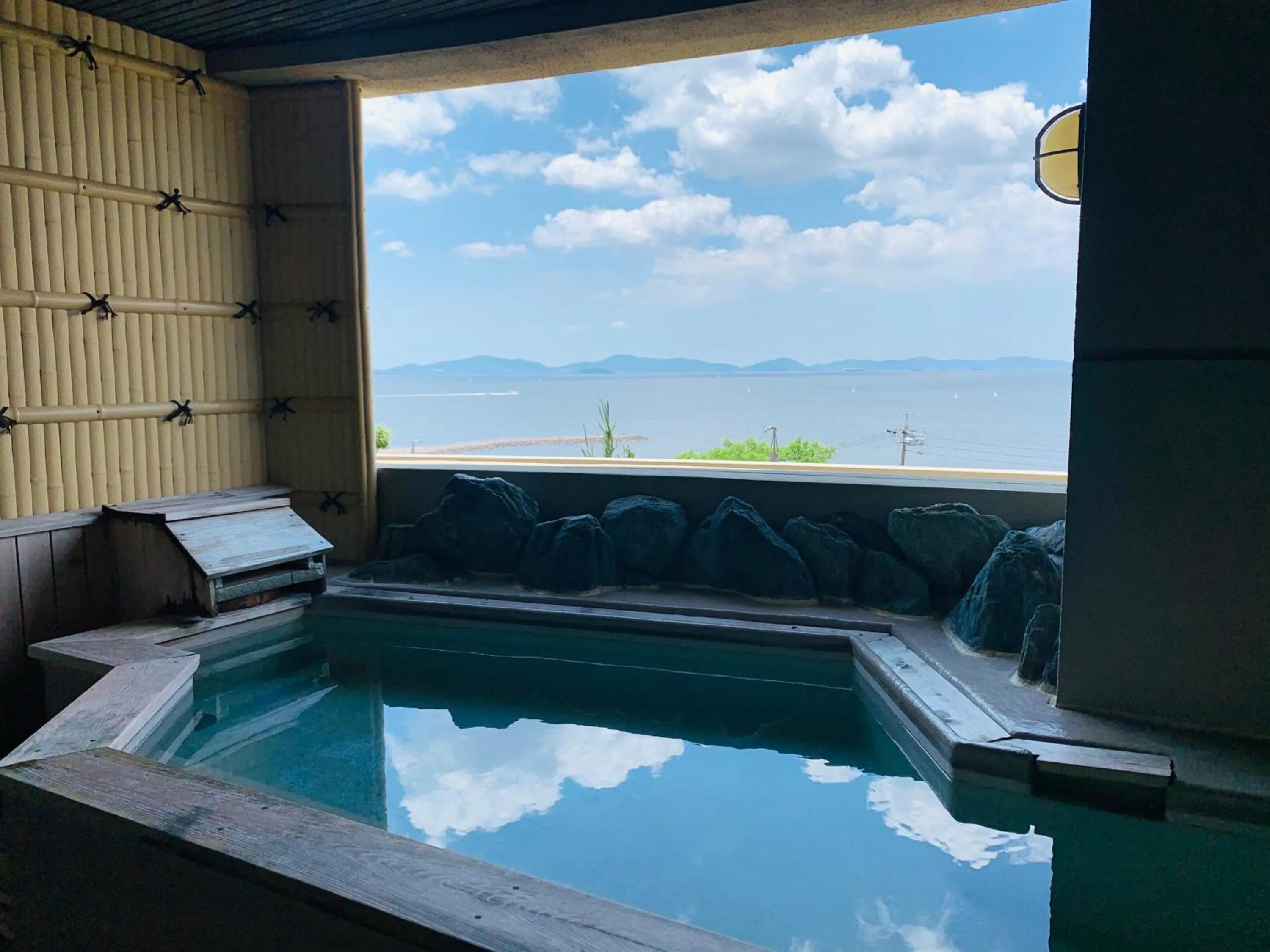 Open Air Bath in Kaiyoukaku
