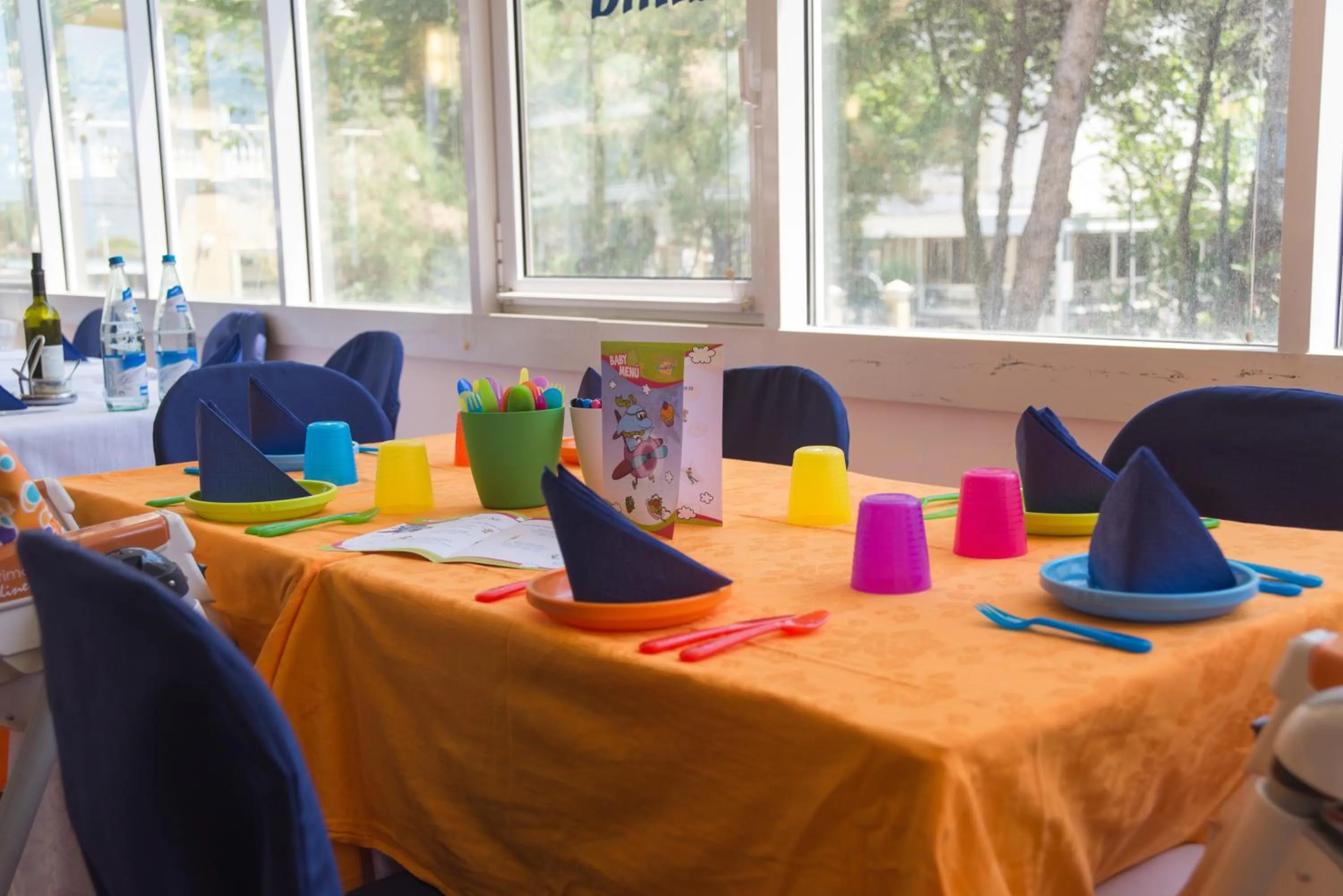 Restaurant/places to eat in Hotel Bel Air