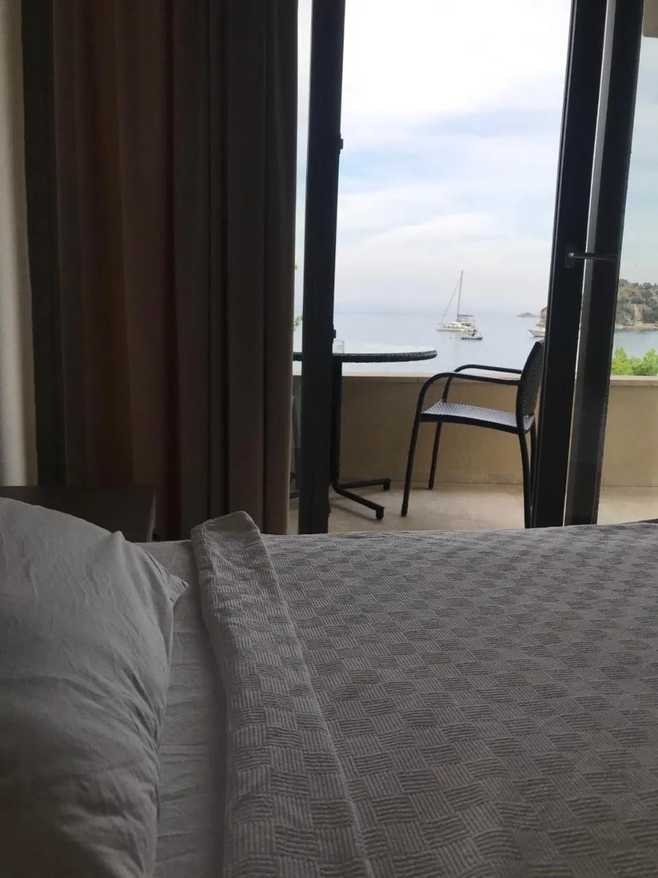 Bed in Can Apartments