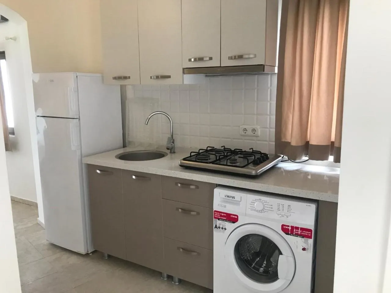 Kitchen or kitchenette in Can Apartments