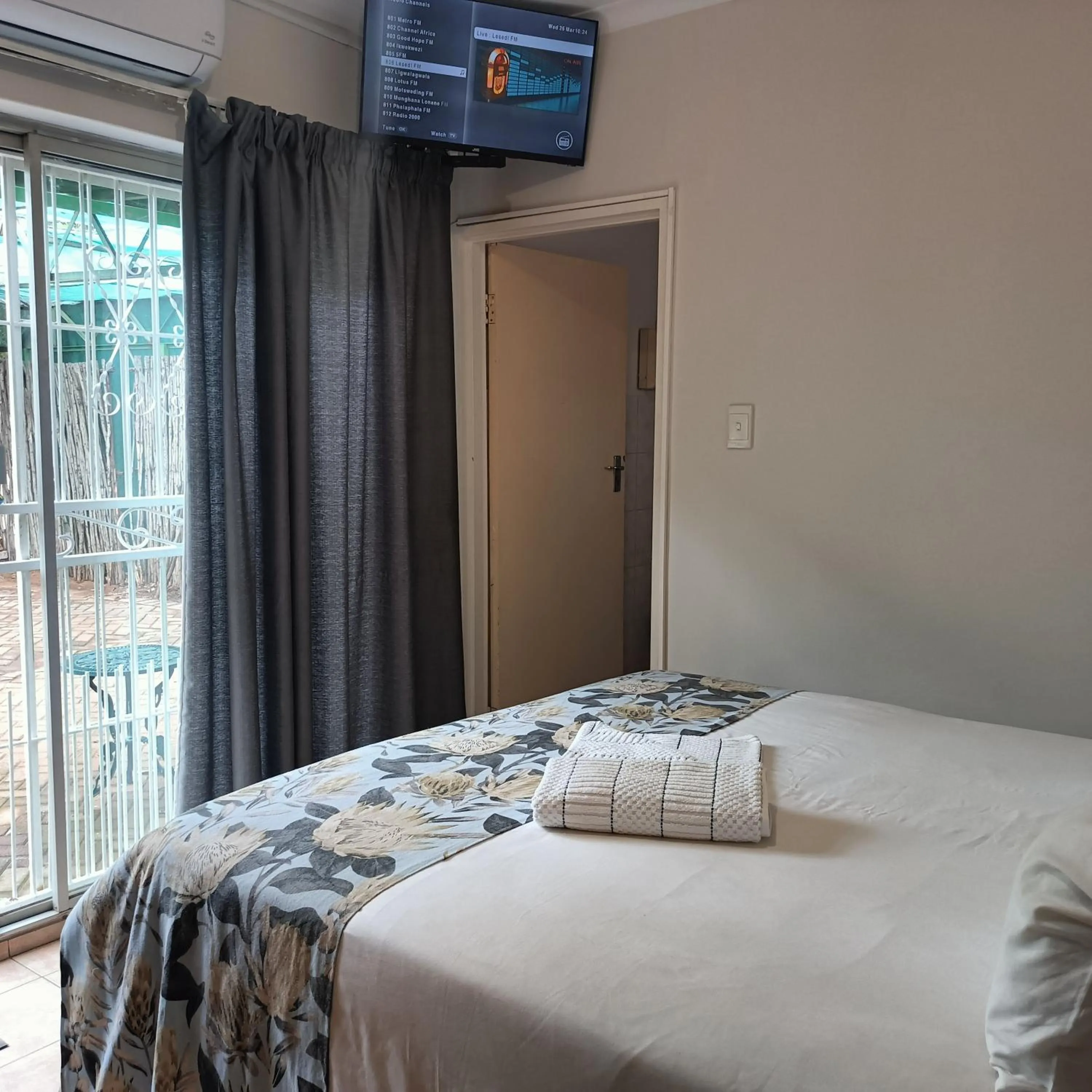 Bed in 21 On Coetzee Guest House