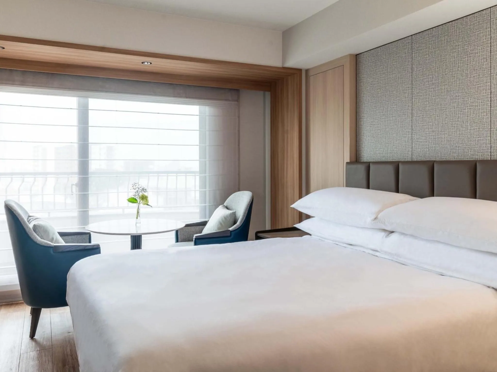 Photo of the whole room, Bed in Grand Hotel Hamamatsu