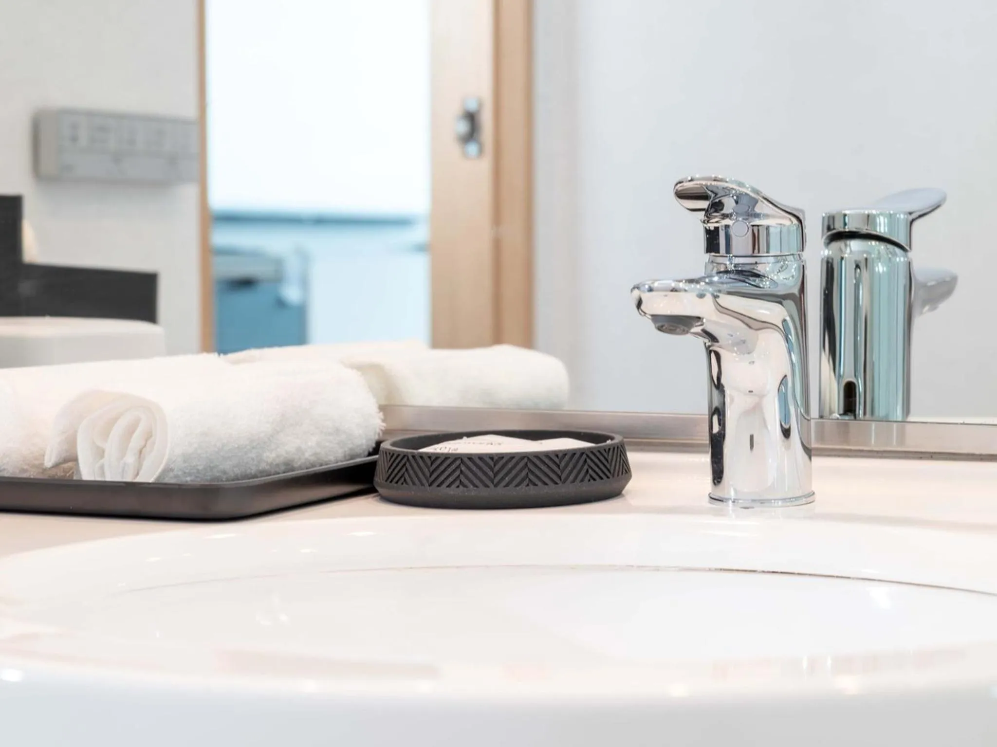 Bathroom, Bed in Grand Hotel Hamamatsu
