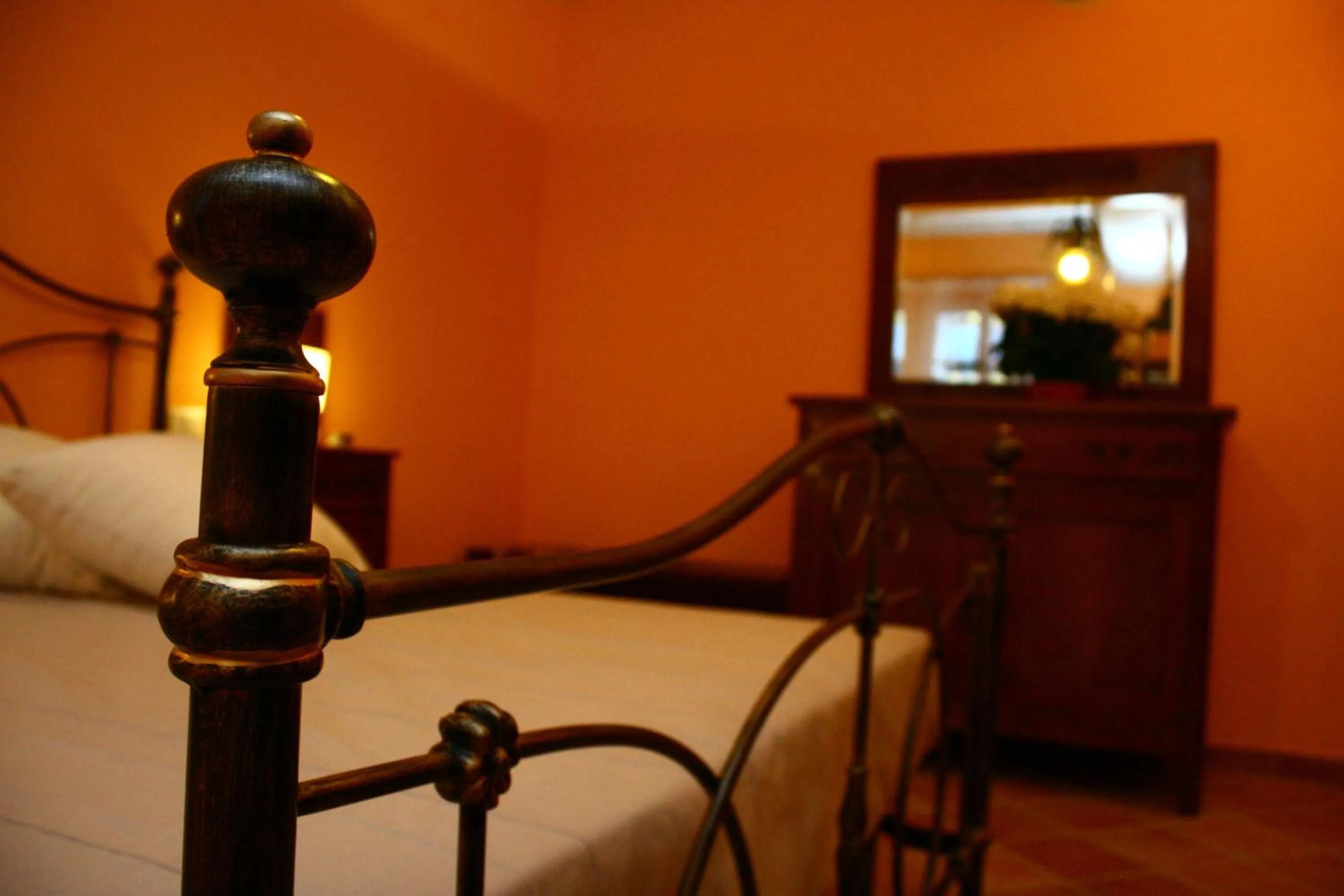 Bed in B&B La Torre a Revere