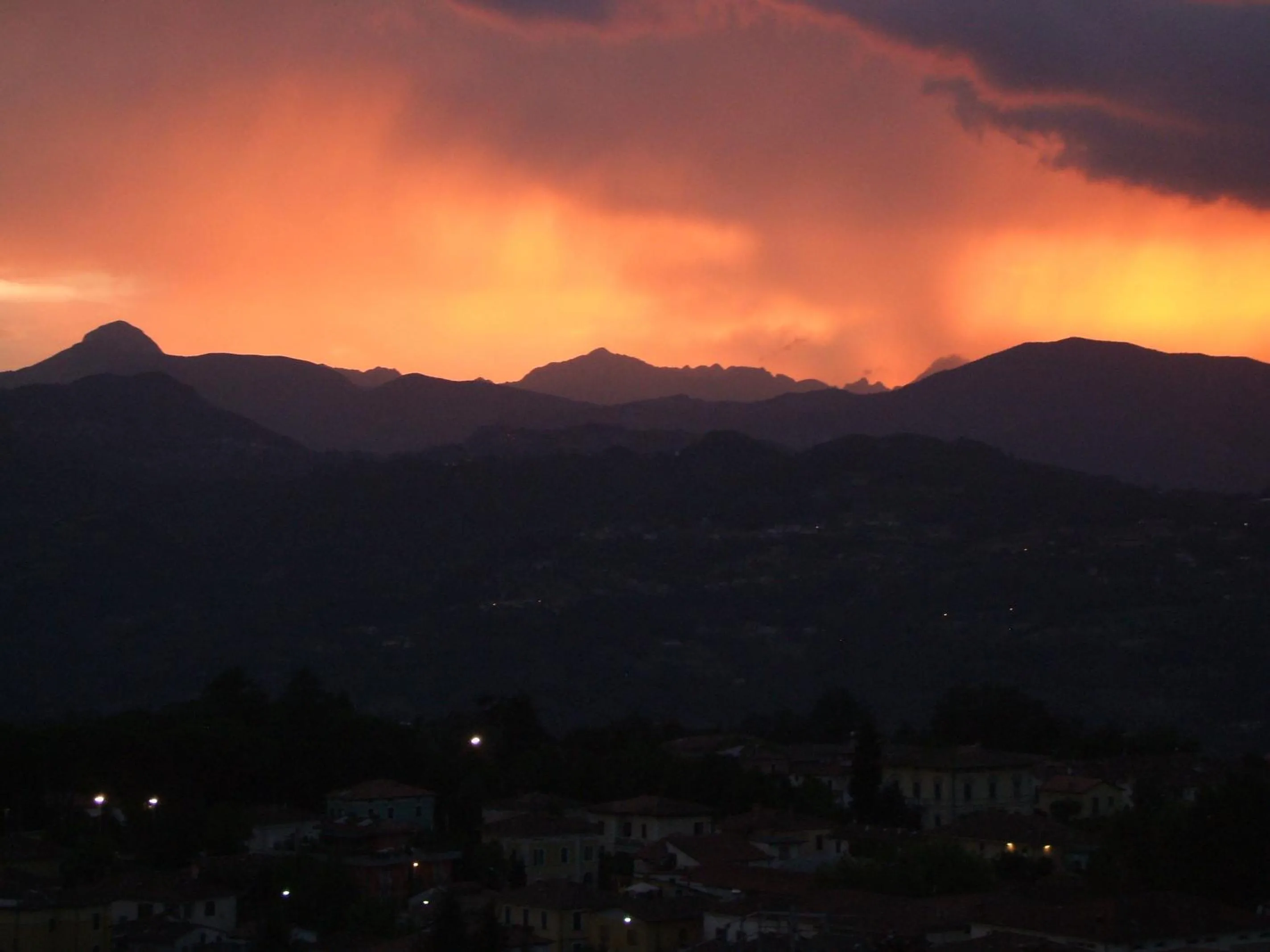 City view in Nel Cielo... di Barga