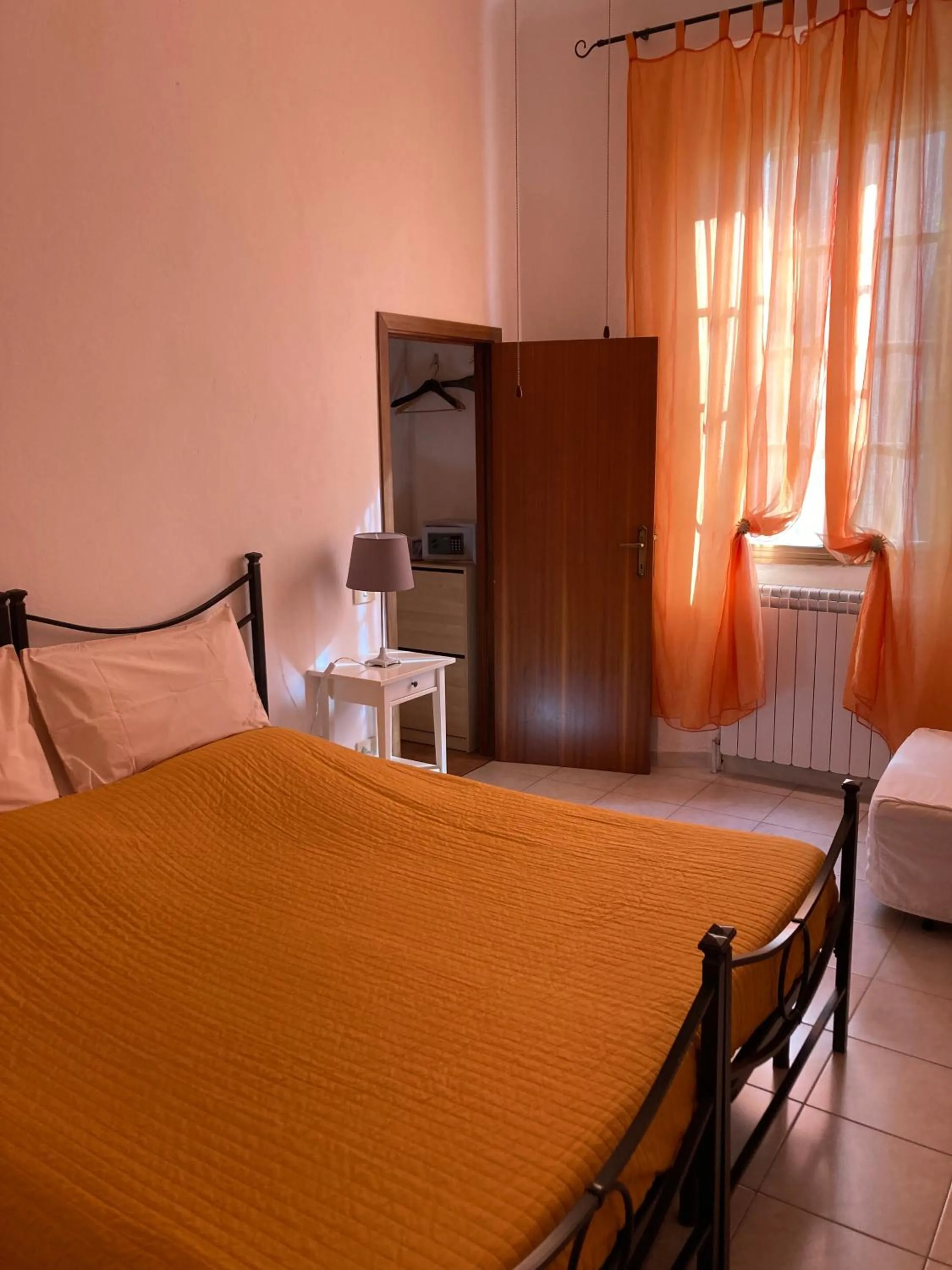 Bedroom, Bed in Il Giardino Nel Parco R&B