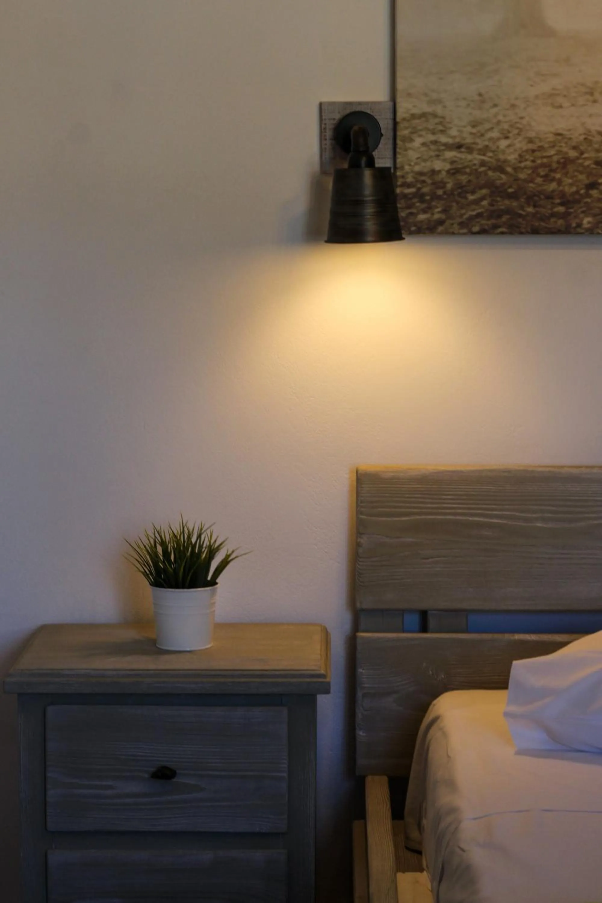 Photo of the whole room, Bed in Mistral-Patmos