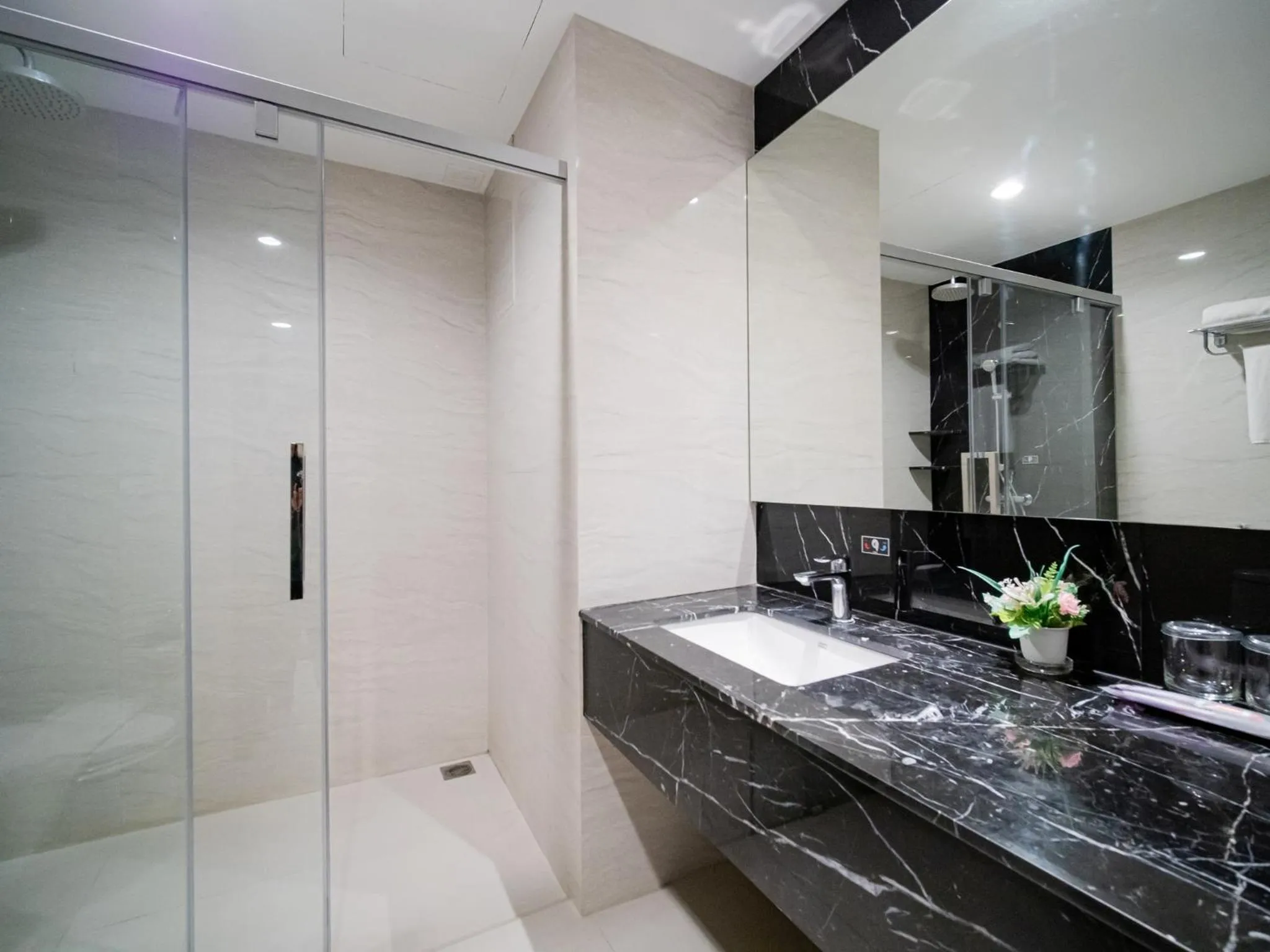 Toilet in Fortune River View Hotel Nakhon Phanom