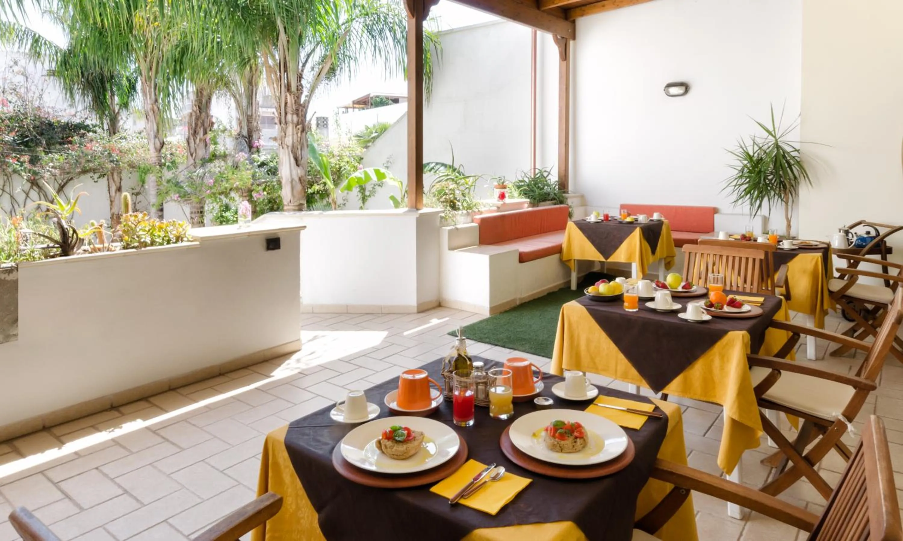 Restaurant/places to eat in B&B L'Antica Rimessa