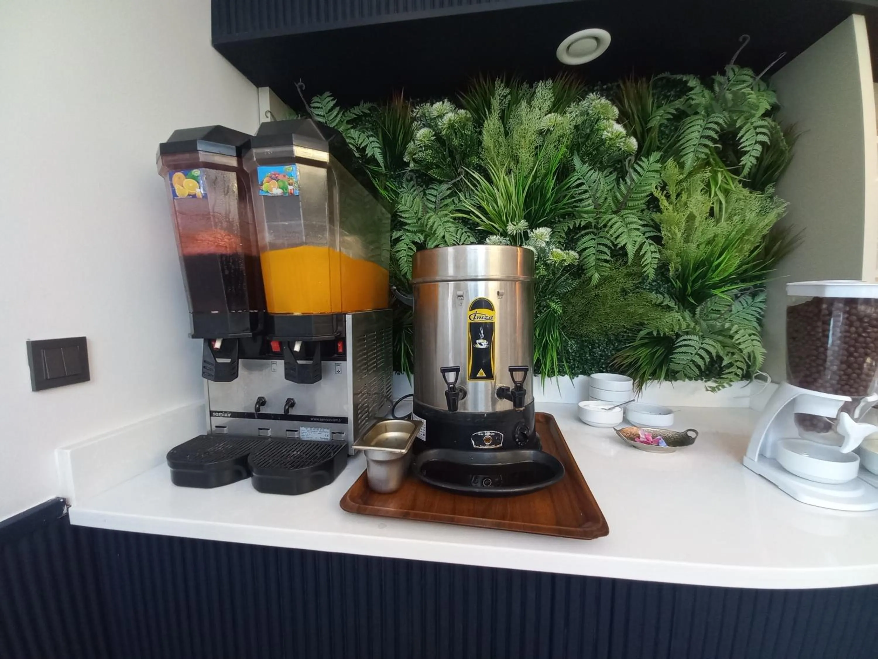 Restaurant/places to eat in GRAND BELLİ OTEL