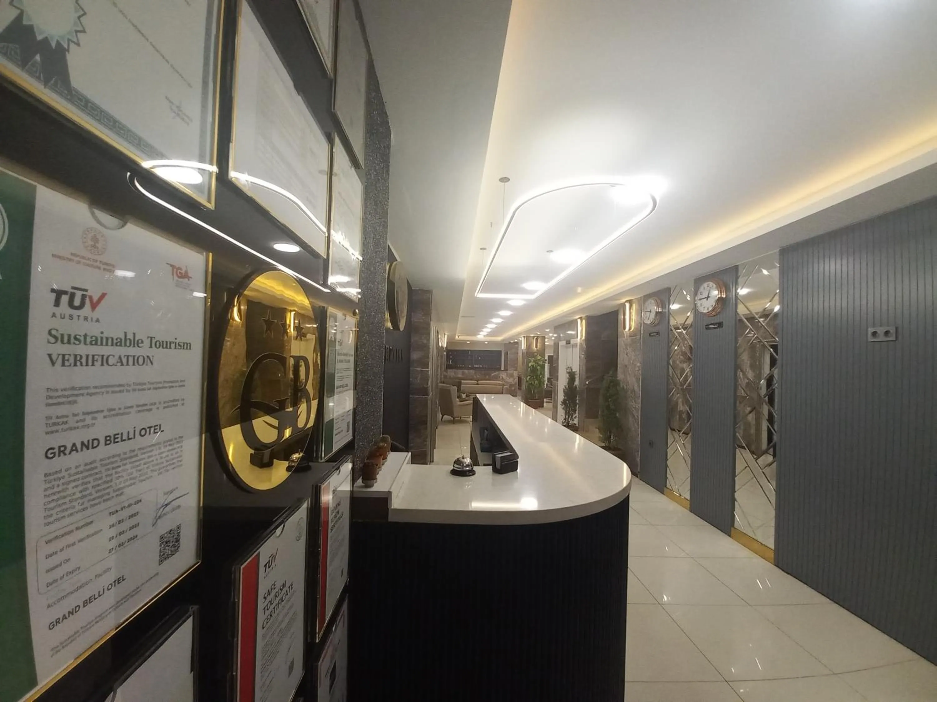 Lobby or reception in GRAND BELLİ OTEL