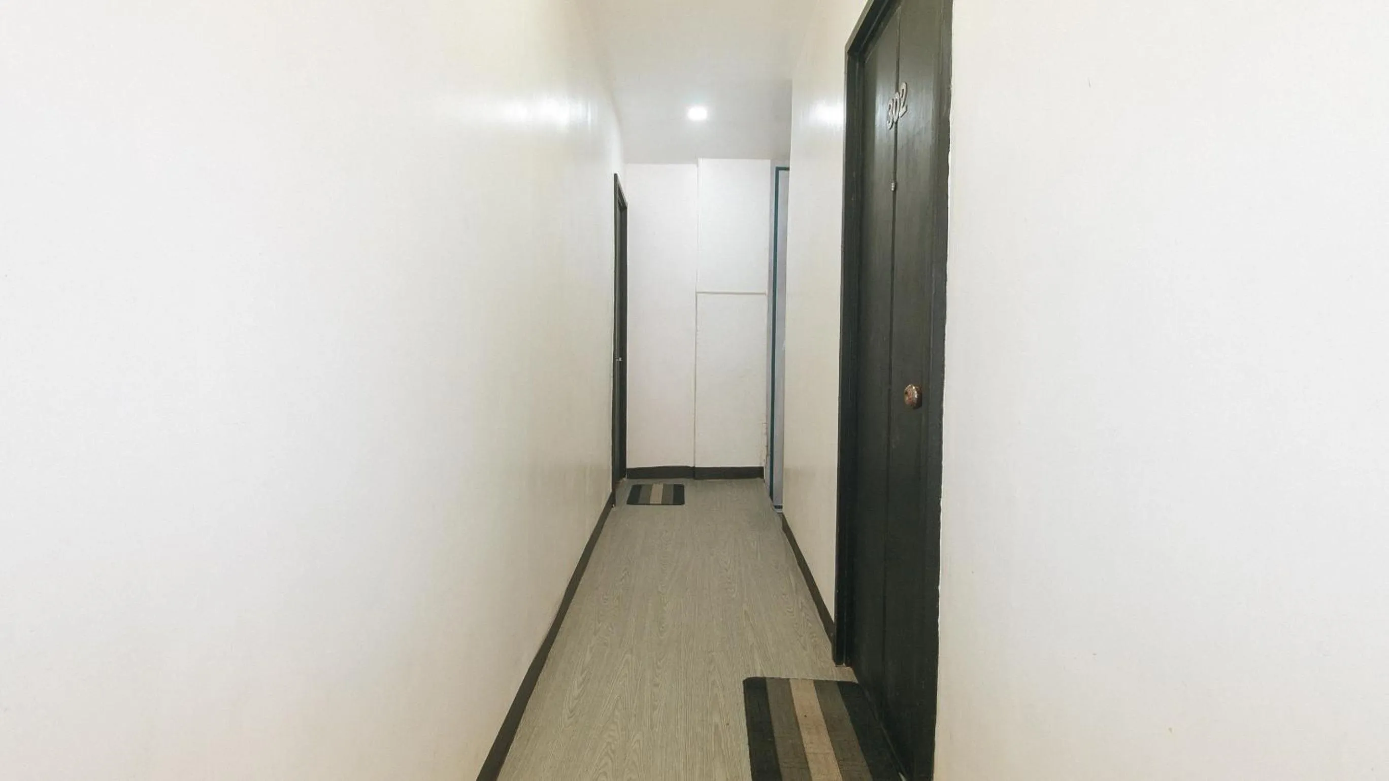 Property building in Stay Inn Station 1 Boracay by RedDoorz