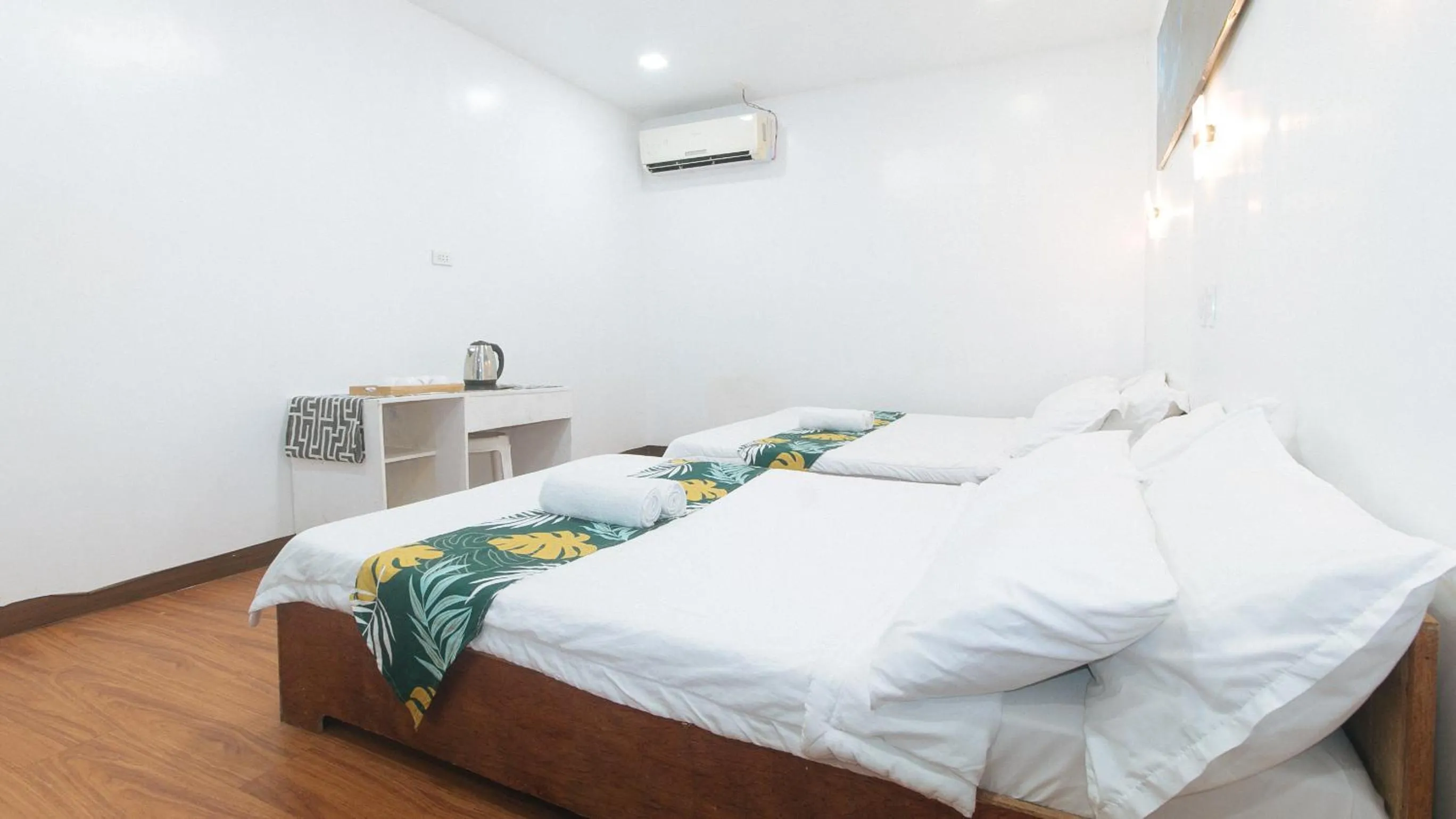 Bed in Stay Inn Station 1 Boracay by RedDoorz