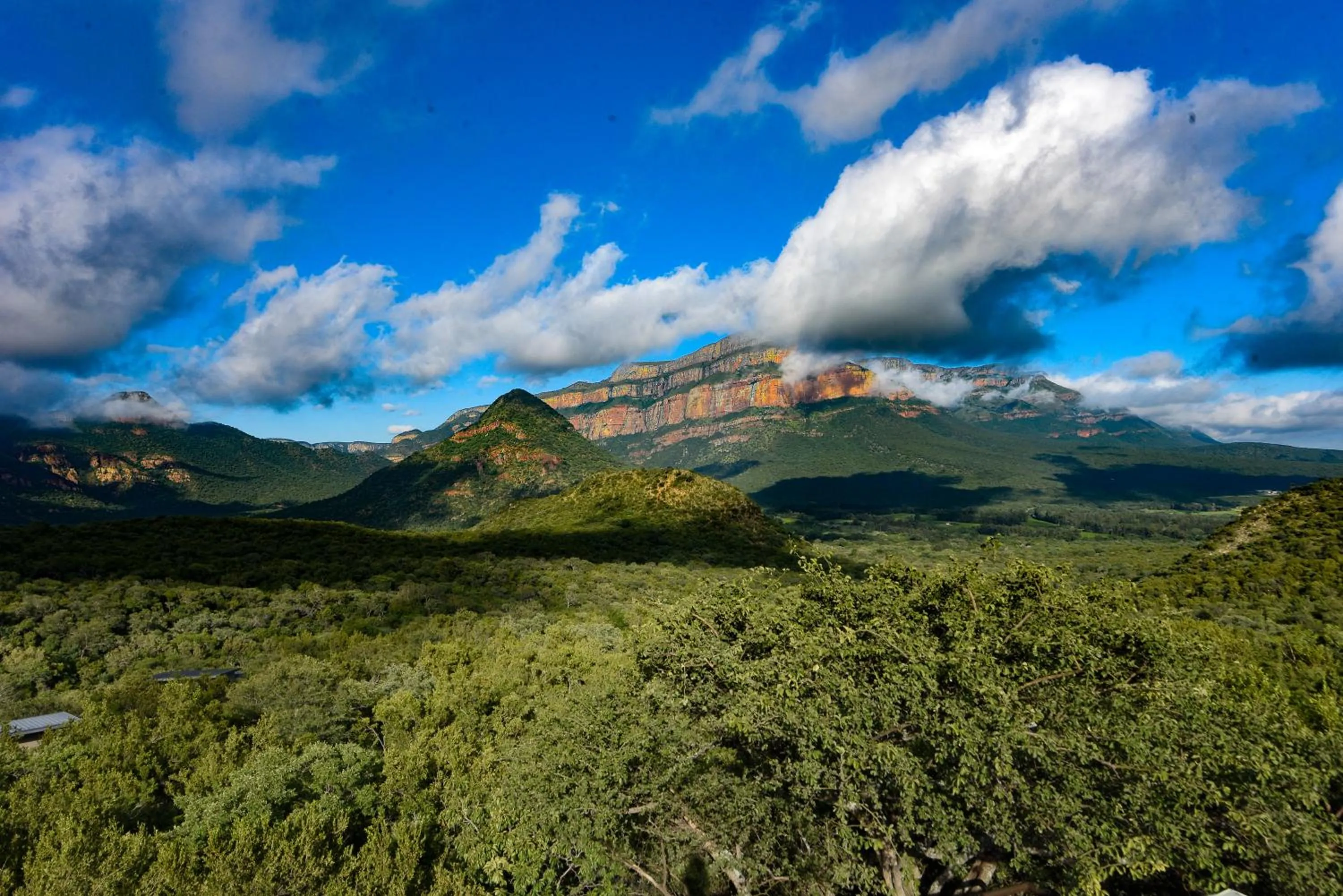 Mountain view in umVangati House