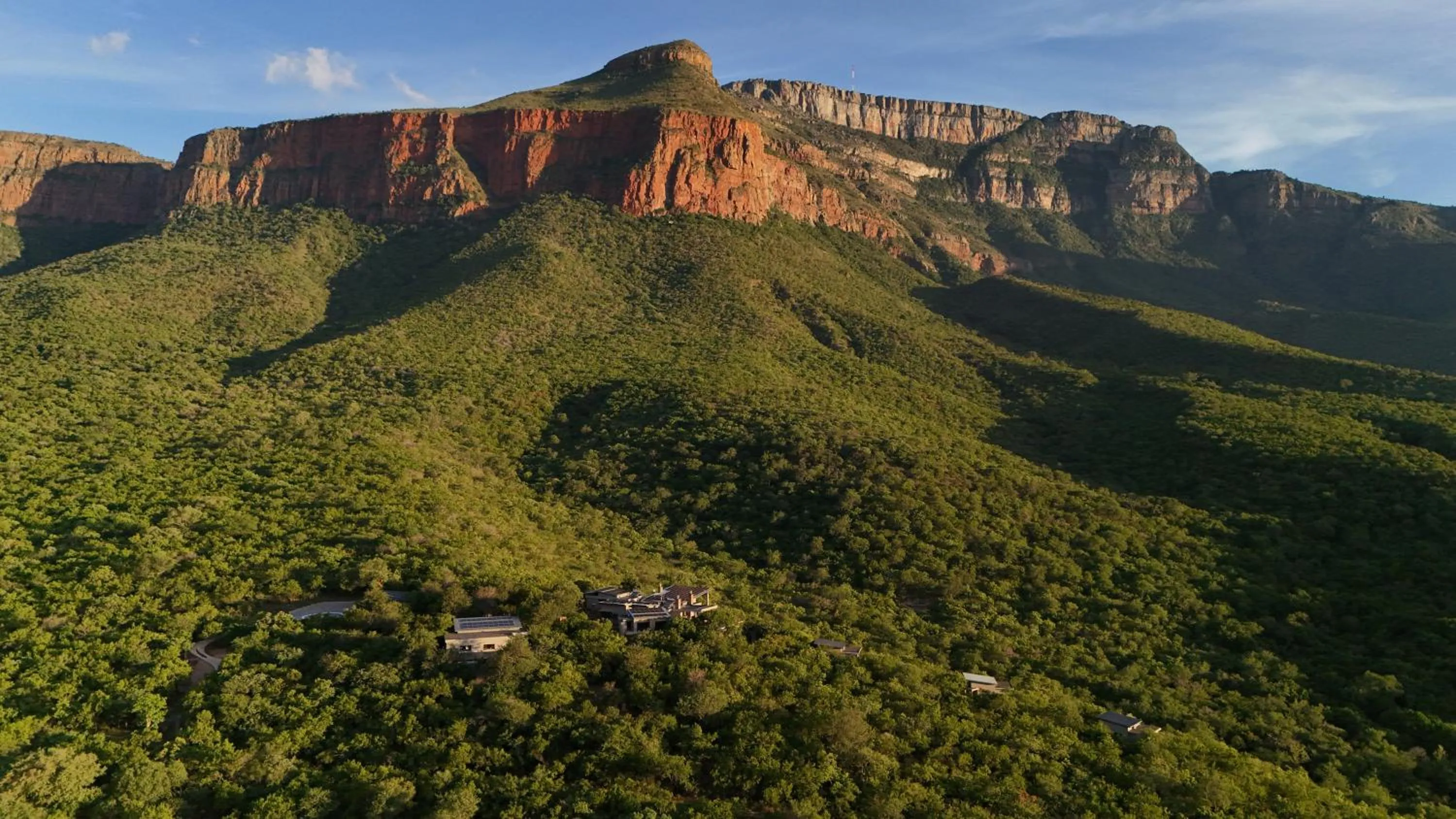 Nearby landmark in umVangati House