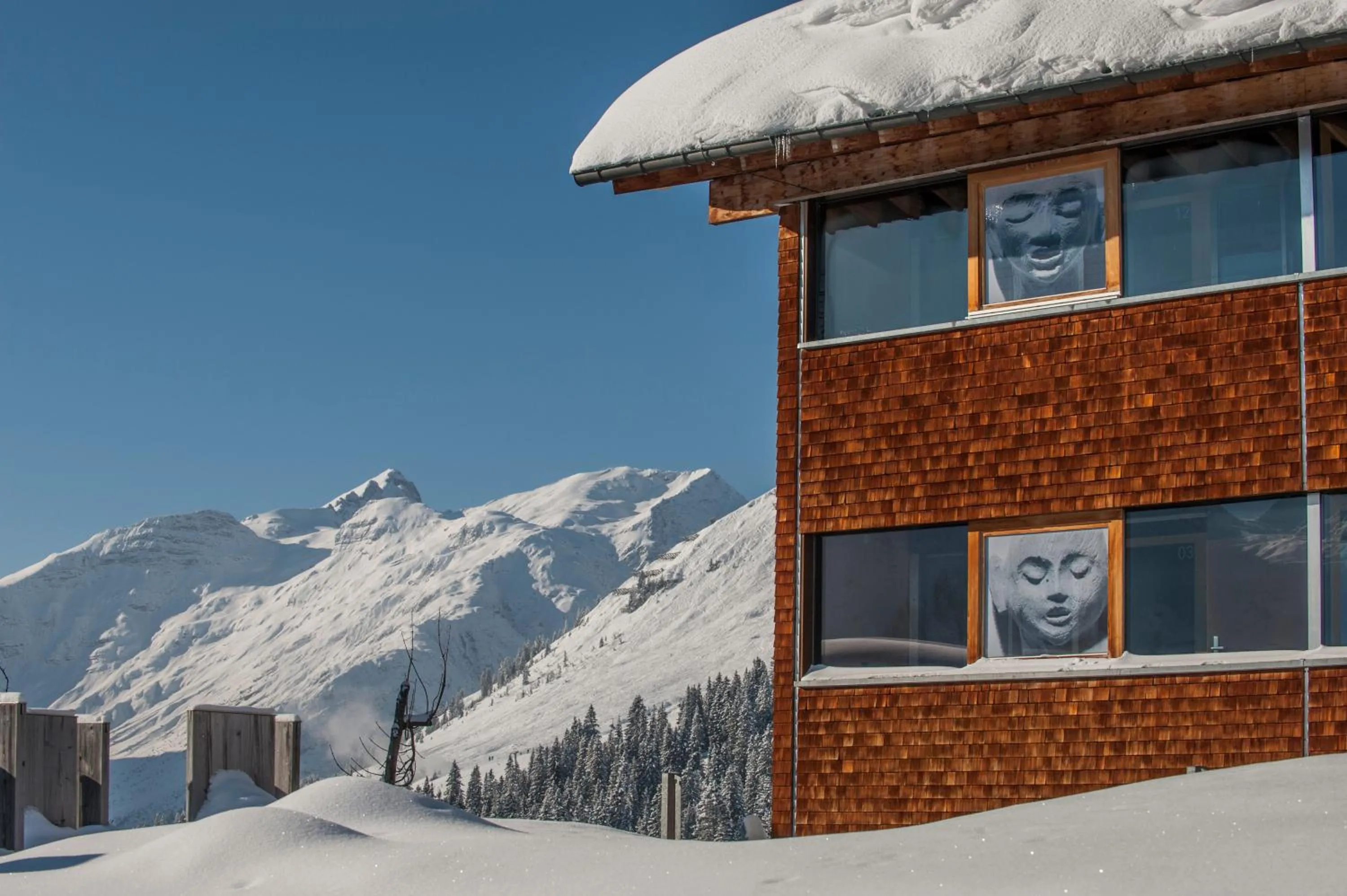 Facade/entrance in Kar Design Appartements