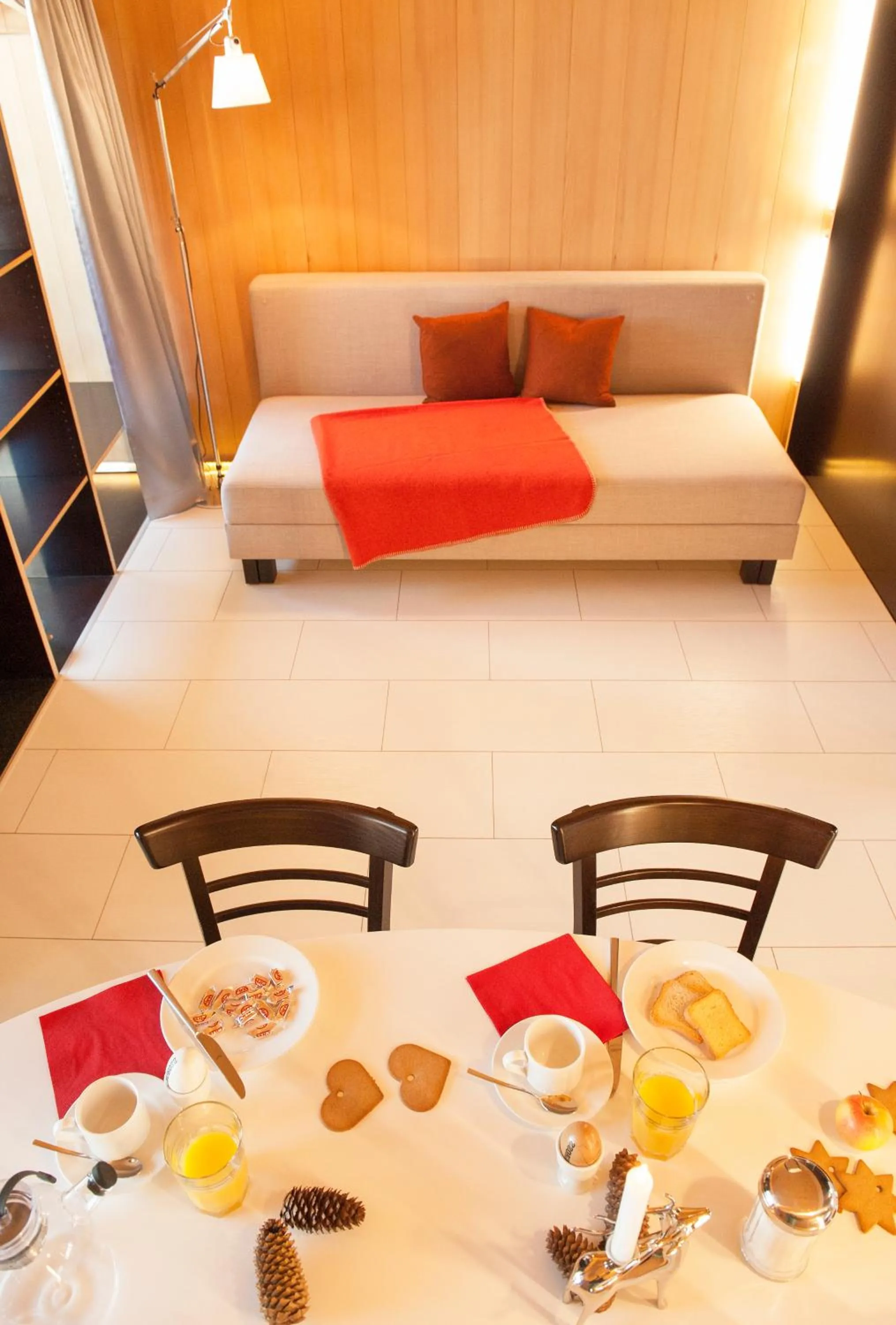 Dining area, Bed in Kar Design Appartements