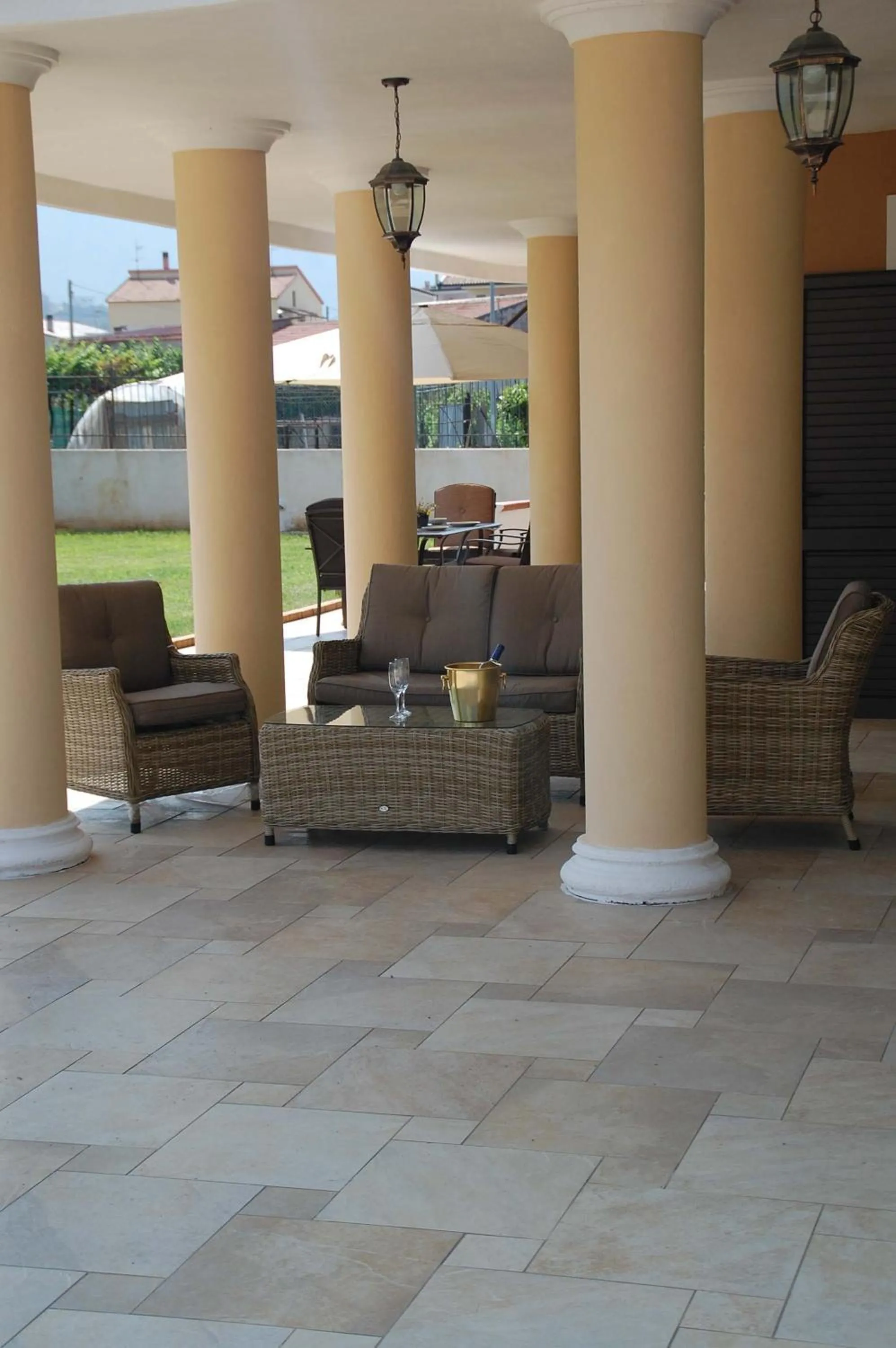 BBQ facilities in Hotel Villa Senator Mediterraneo