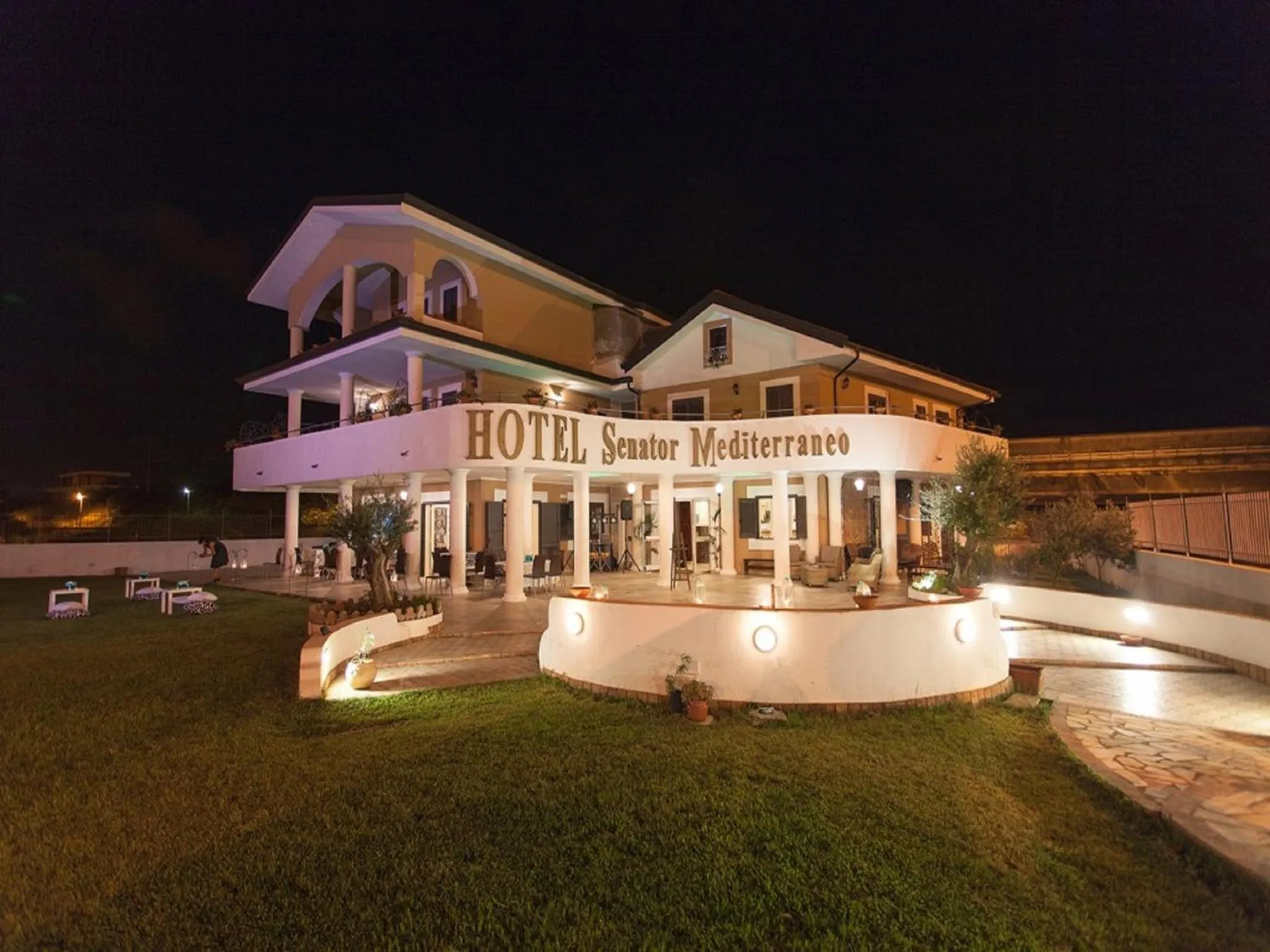 Facade/entrance in Hotel Villa Senator Mediterraneo