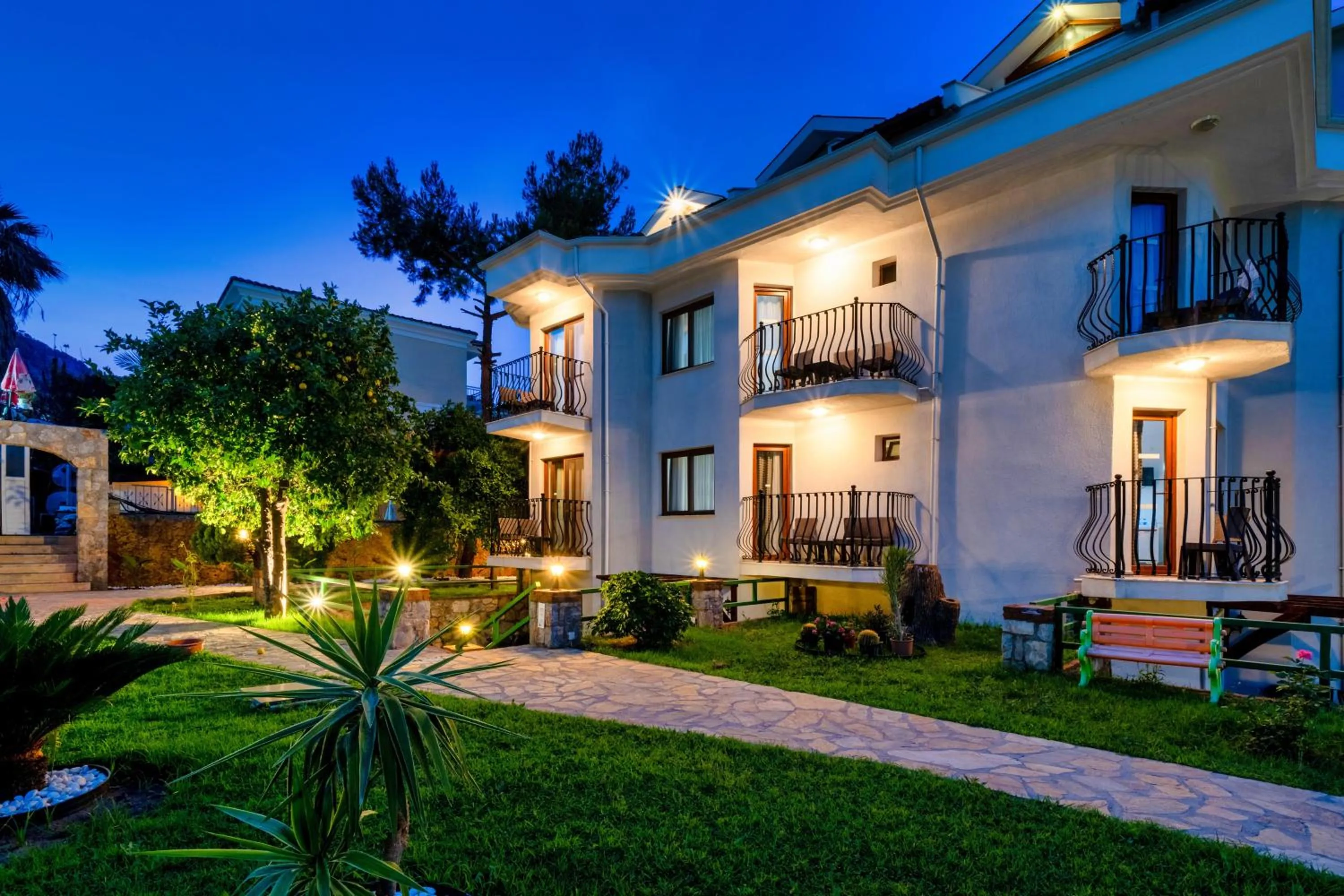 Property building in Ata Lagoon Beach Hotel