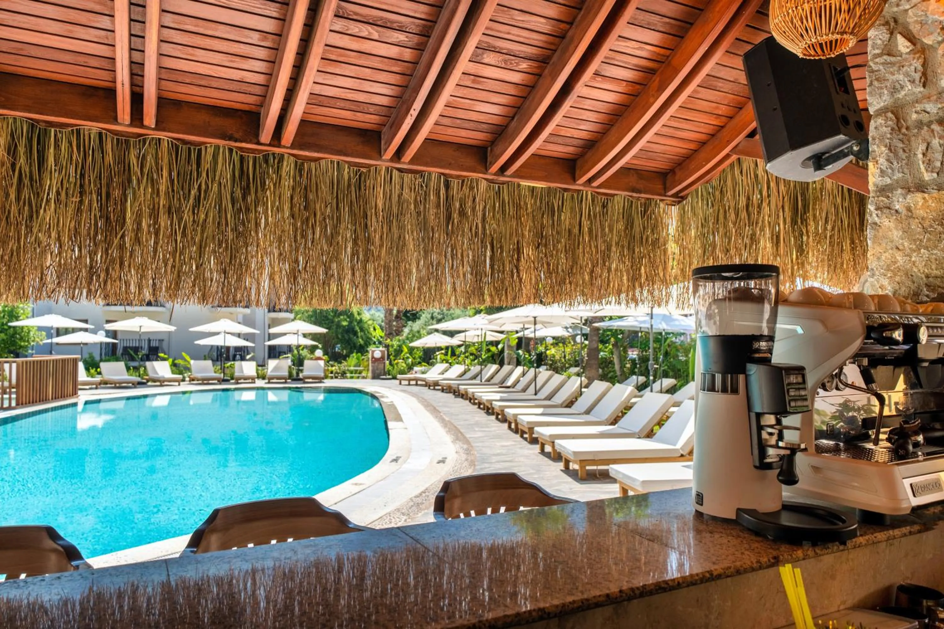 Ata Lagoon Beach Hotel