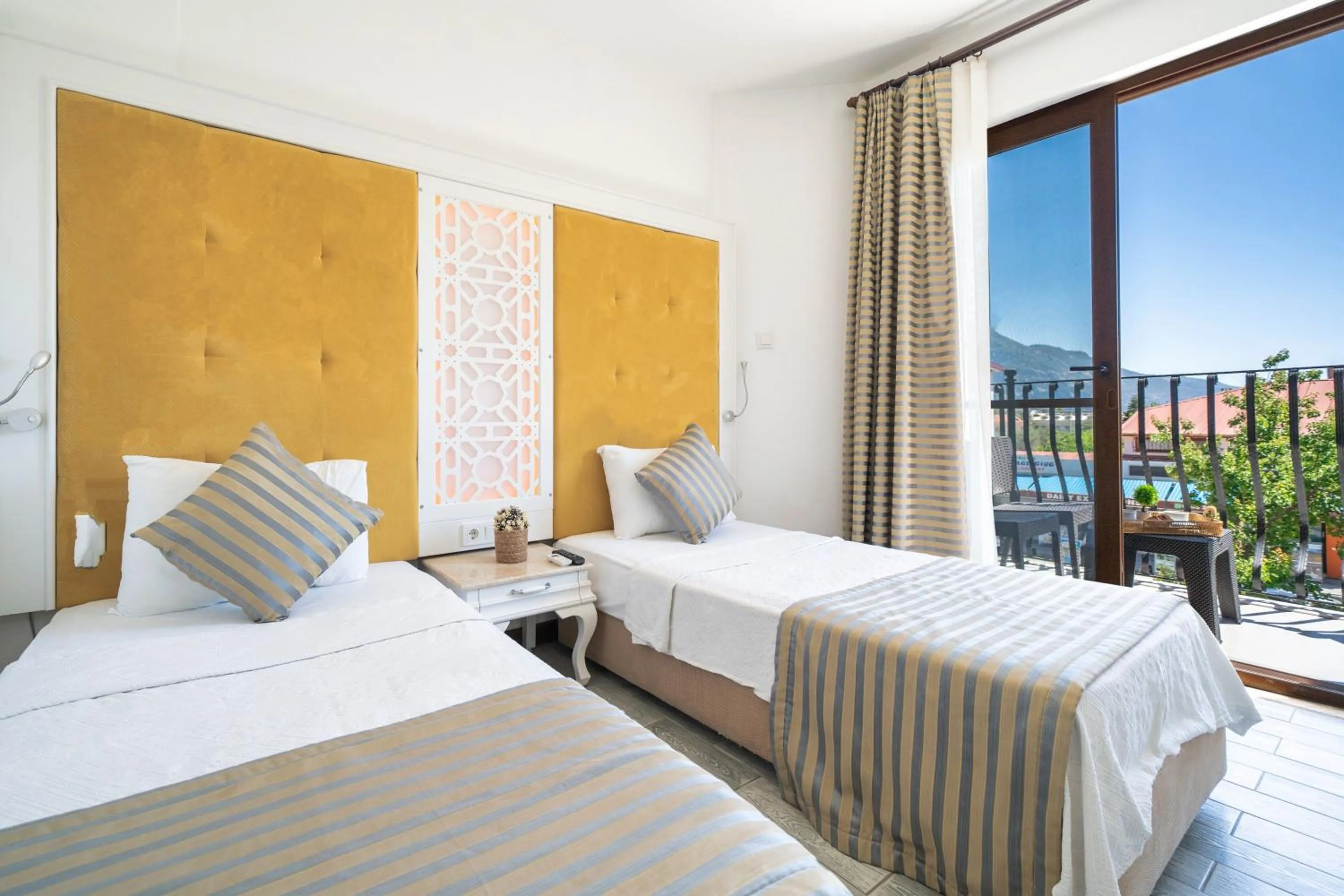 Bed in Ata Lagoon Beach Hotel