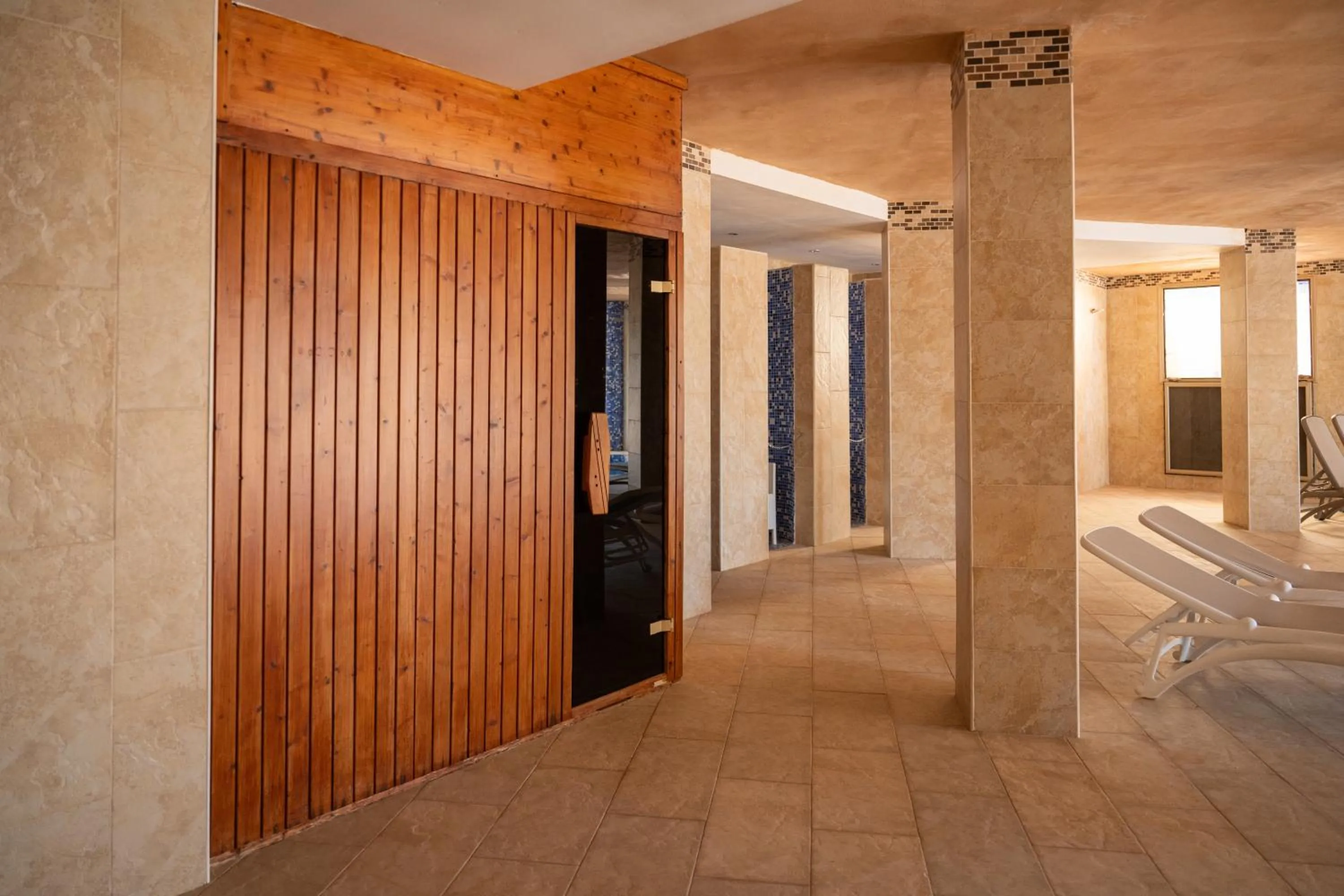 Spa and wellness centre/facilities, Bed in Apartamentos Azul Playa