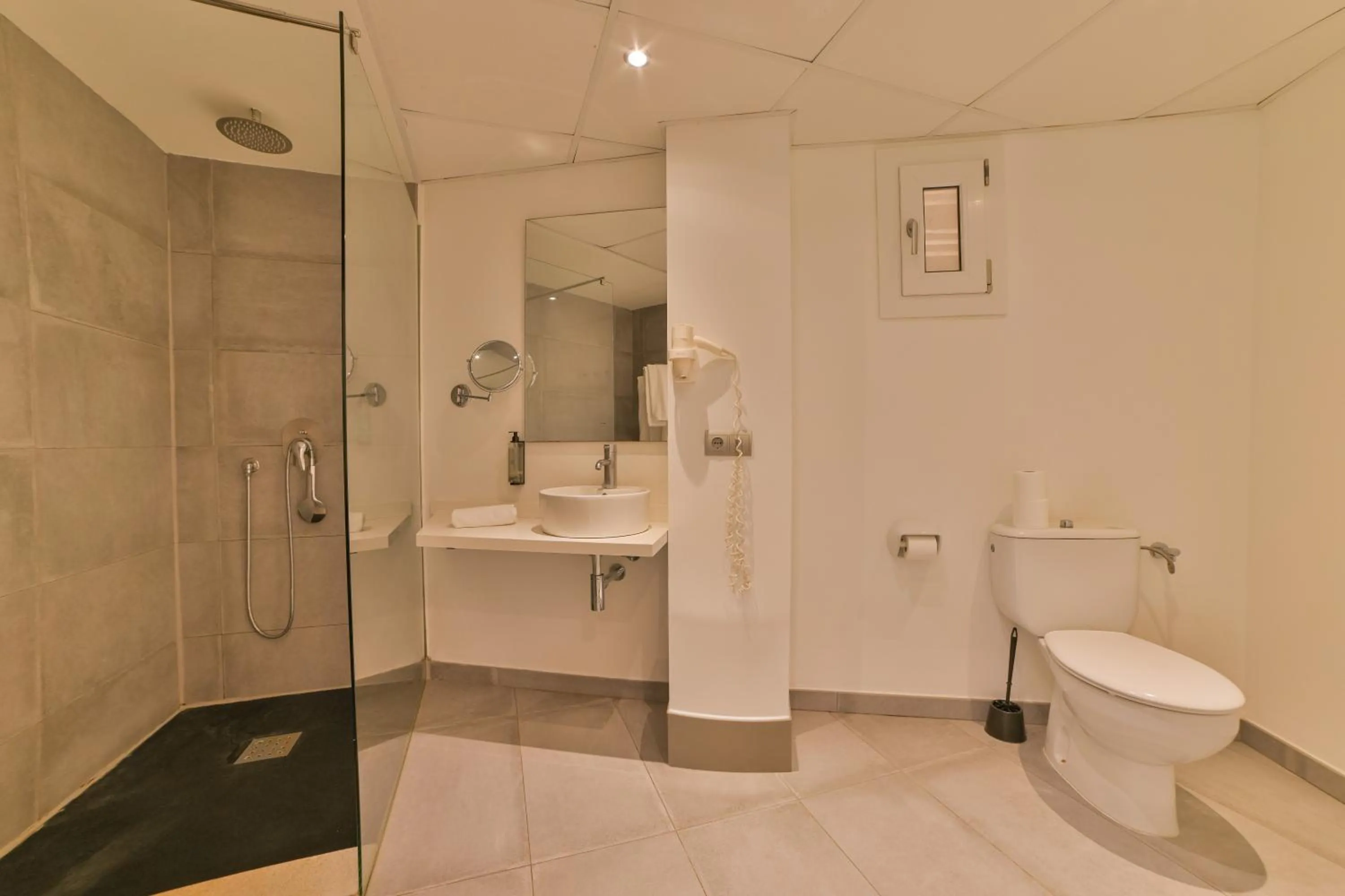 Toilet in Apartamentos Azul Playa