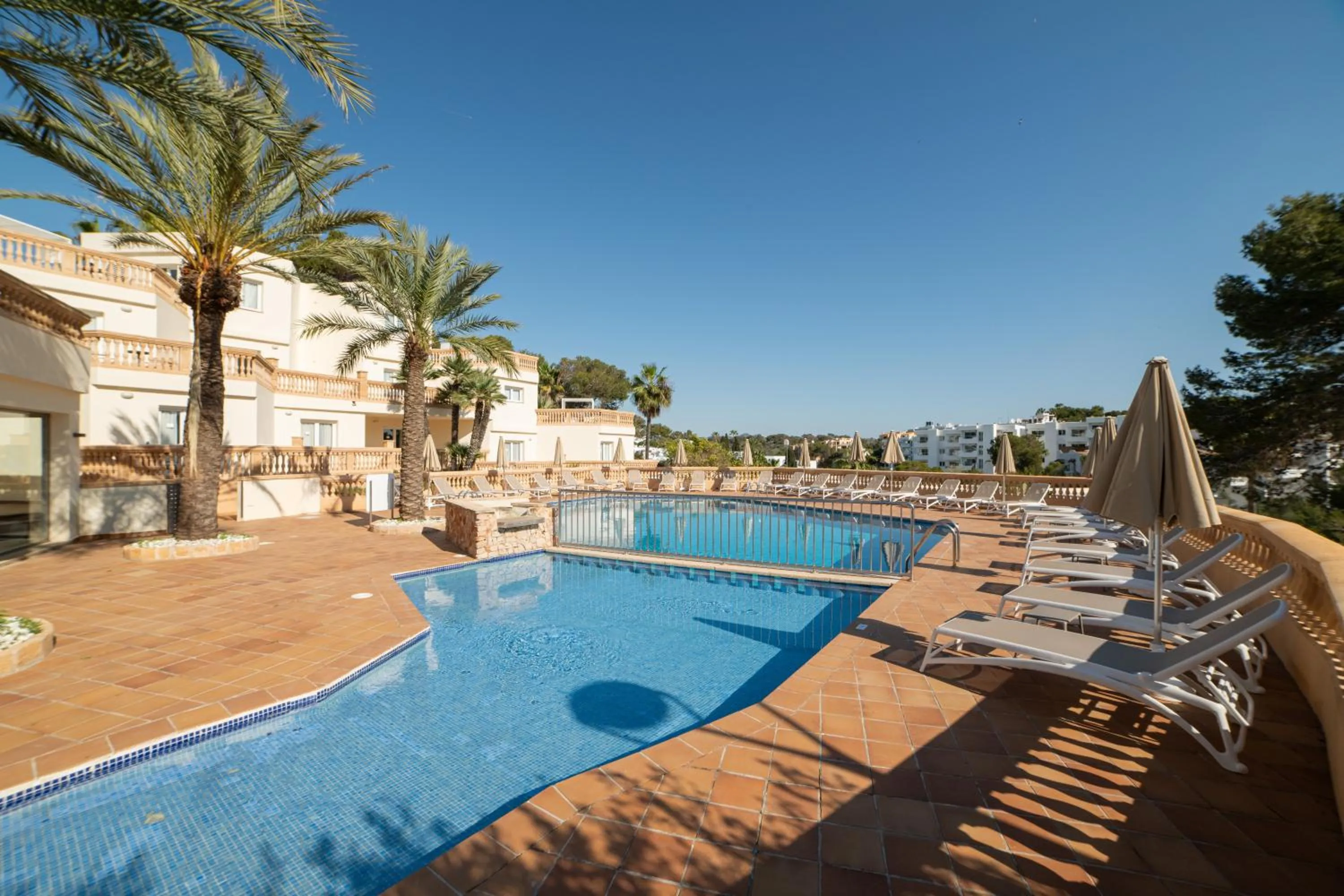Swimming pool in Apartamentos Azul Playa
