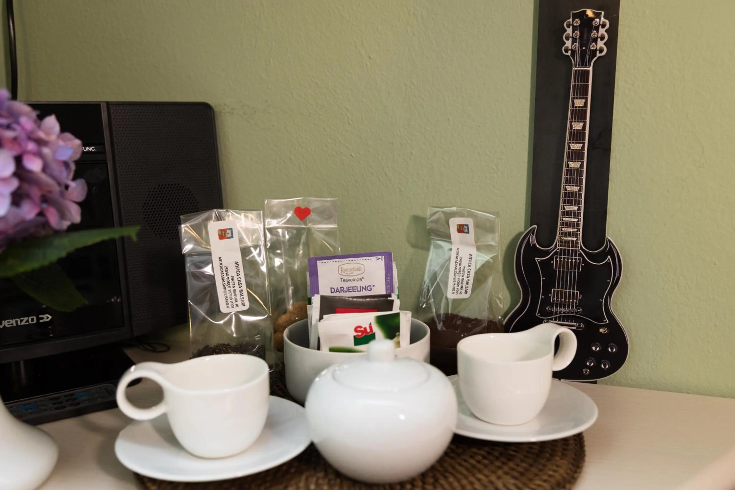 Coffee/tea facilities in Antica Casa Balsari