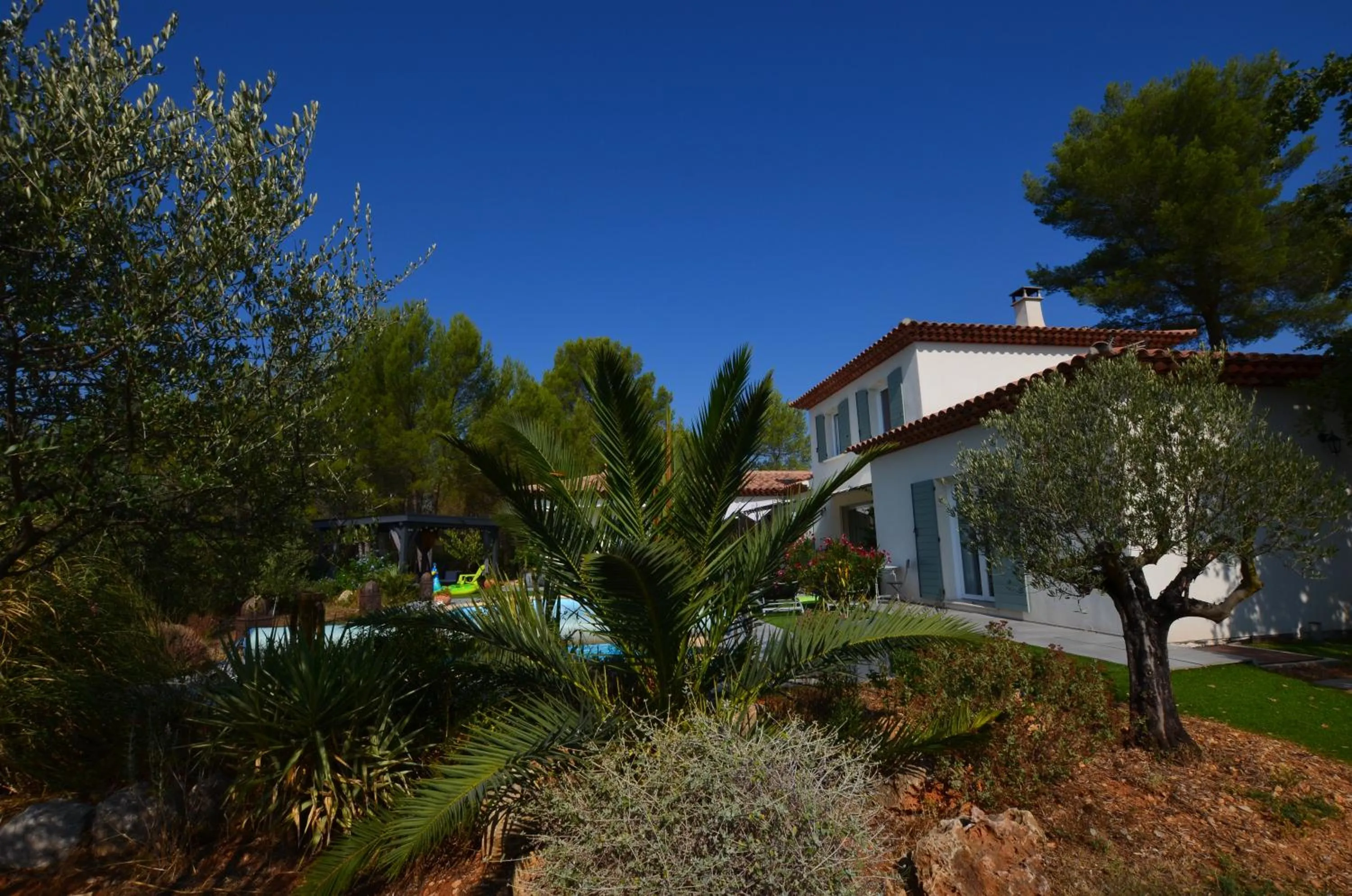 Property building in L Olivadou B&B