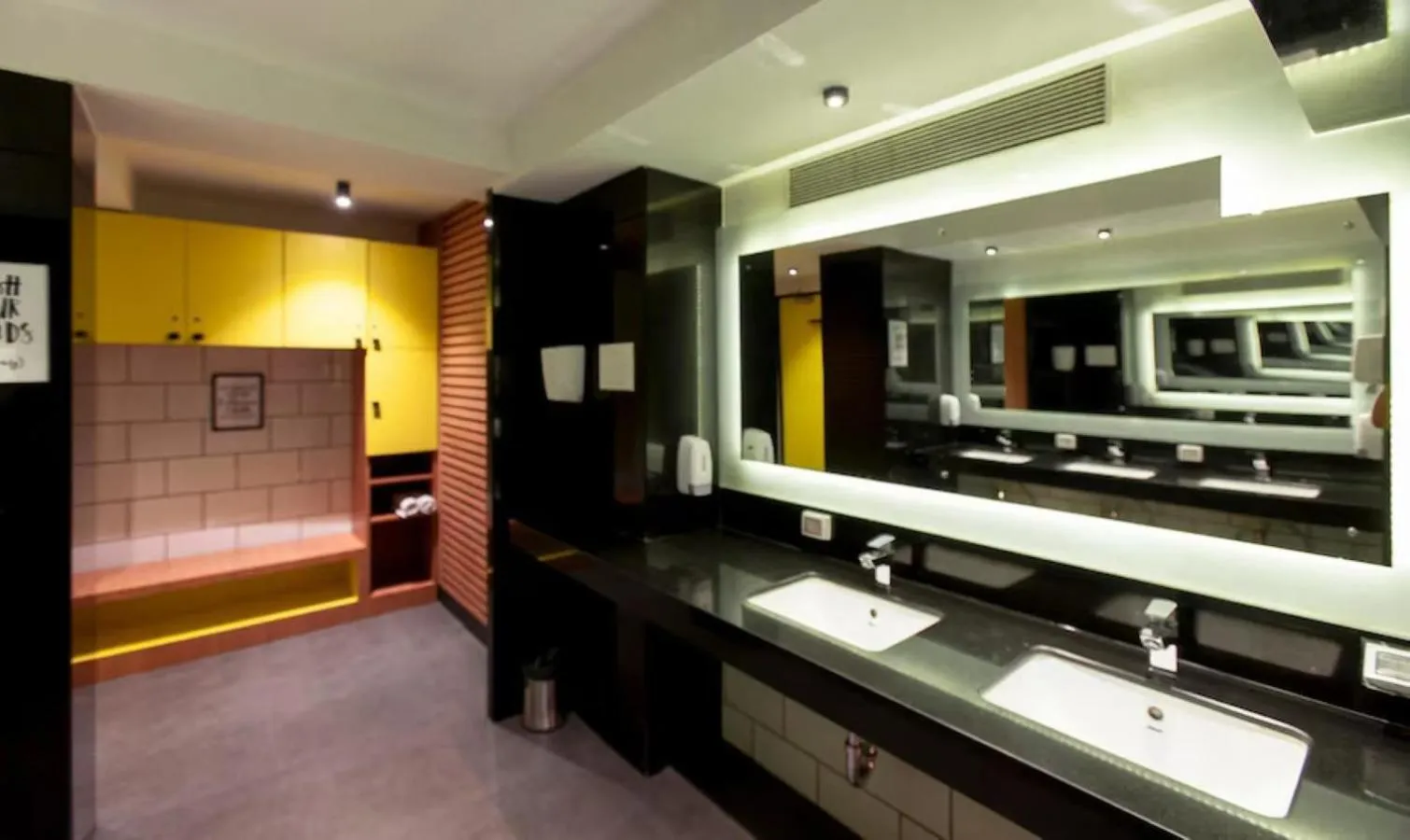 Bathroom in Click Hotels Andheri MIDC