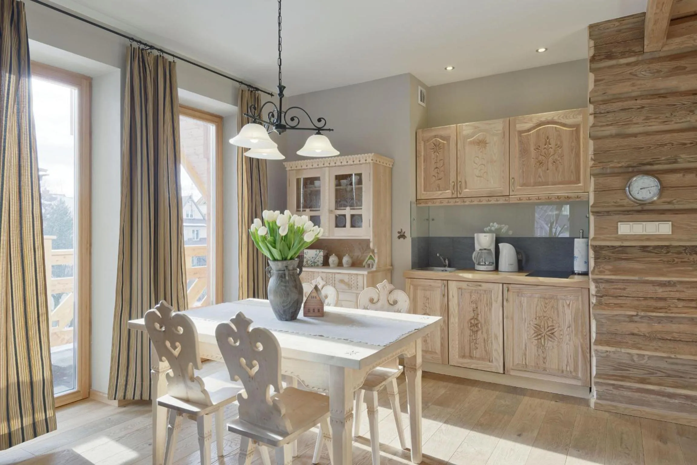 Kitchen or kitchenette in Willa Tatiana Lux