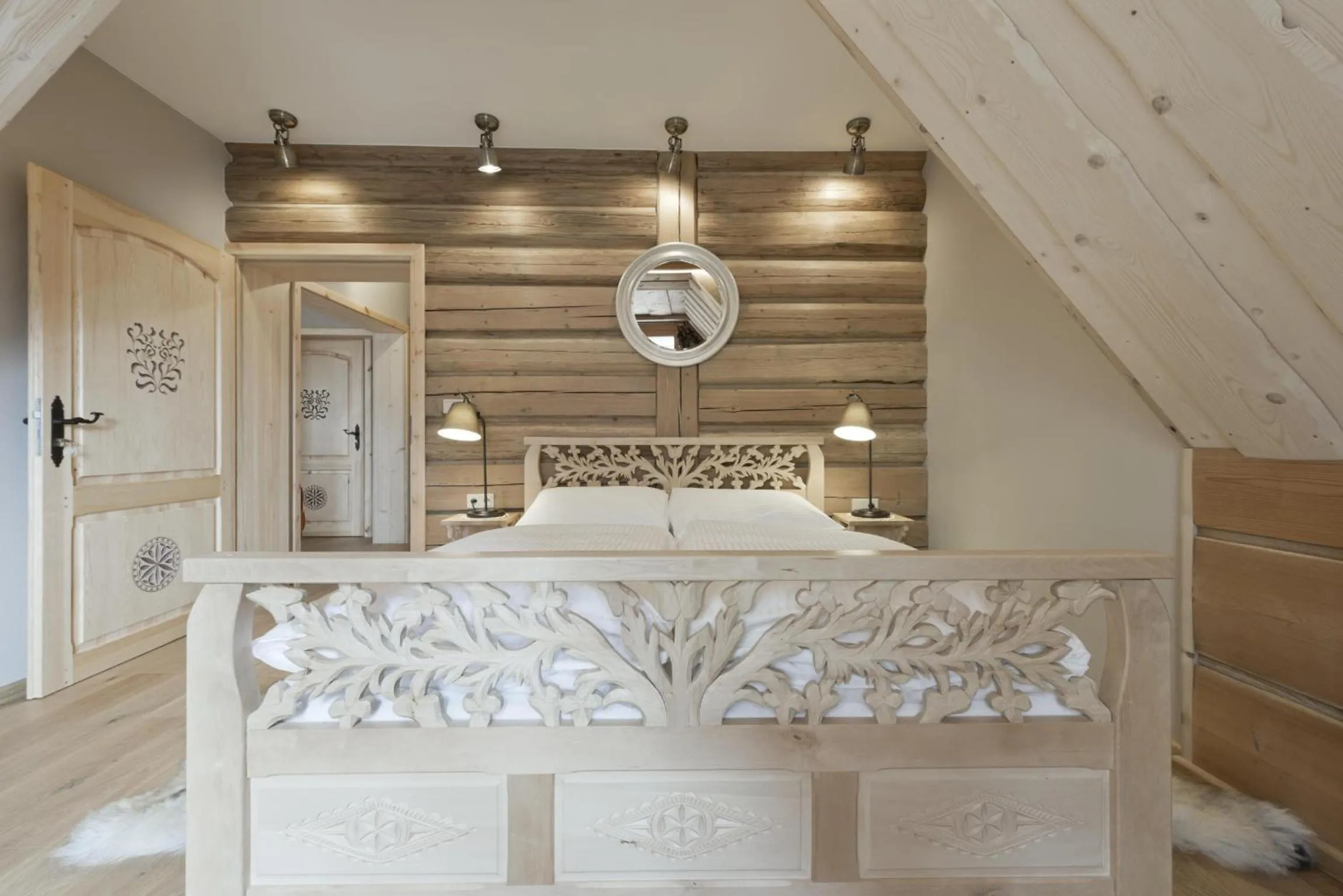 Bedroom, Bed in Willa Tatiana Lux