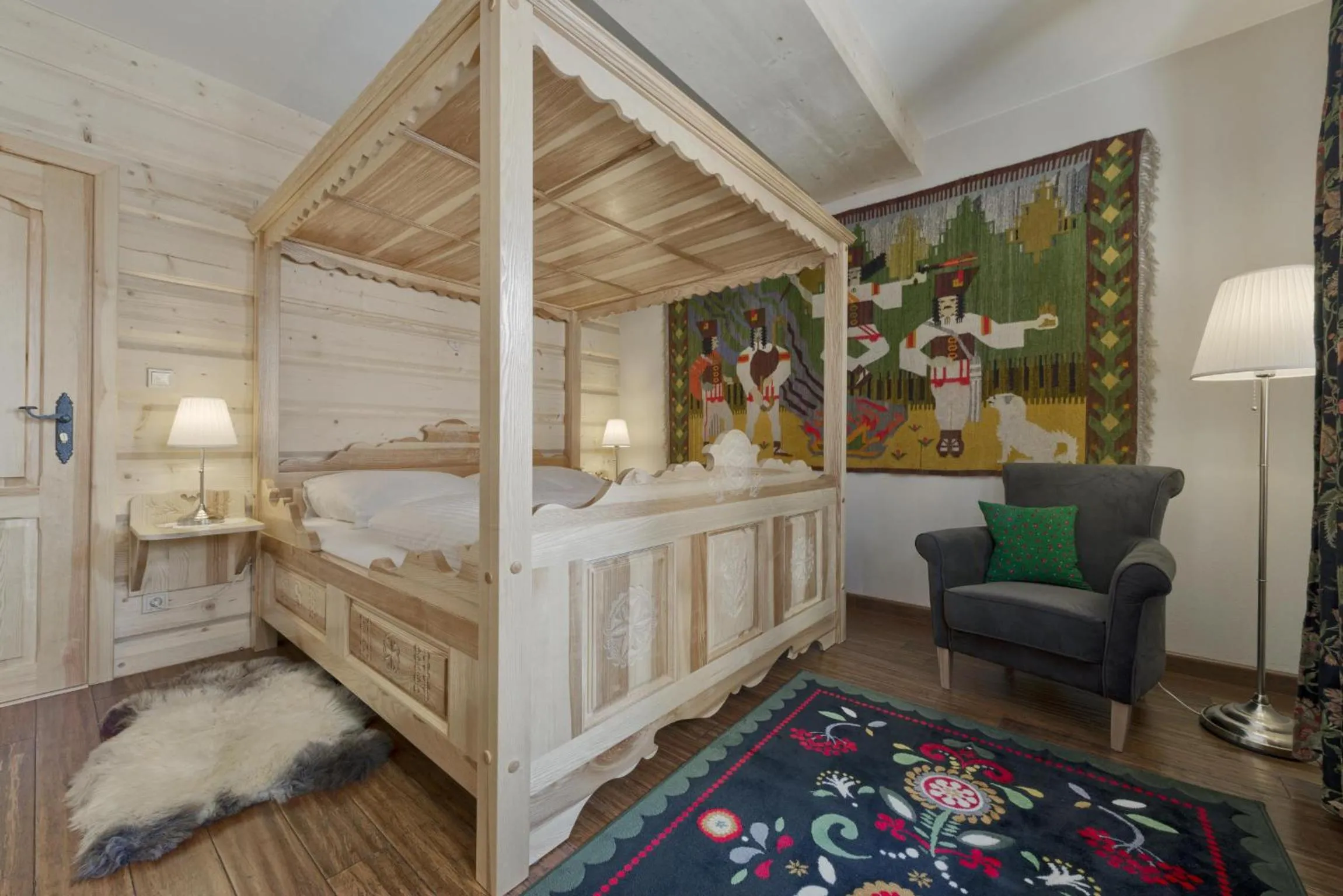 Bedroom, Bed in Willa Tatiana Lux
