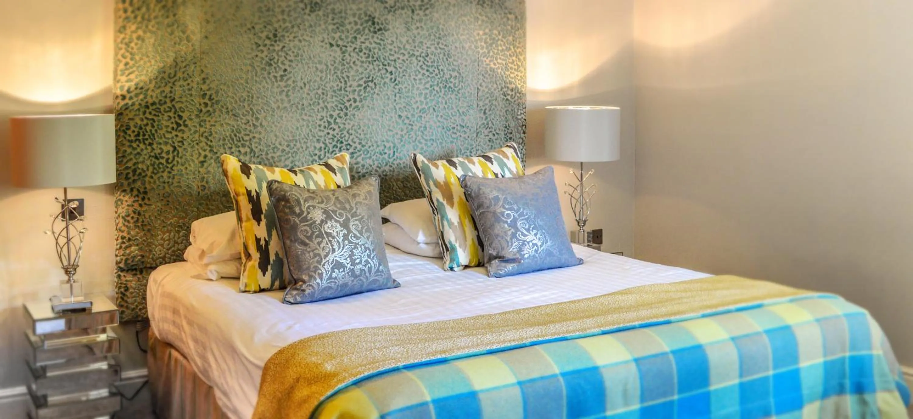 Bedroom, Bed in Foxfields Country Hotel