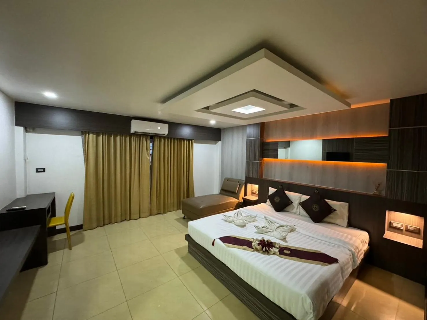 Bed in MrMac's Place