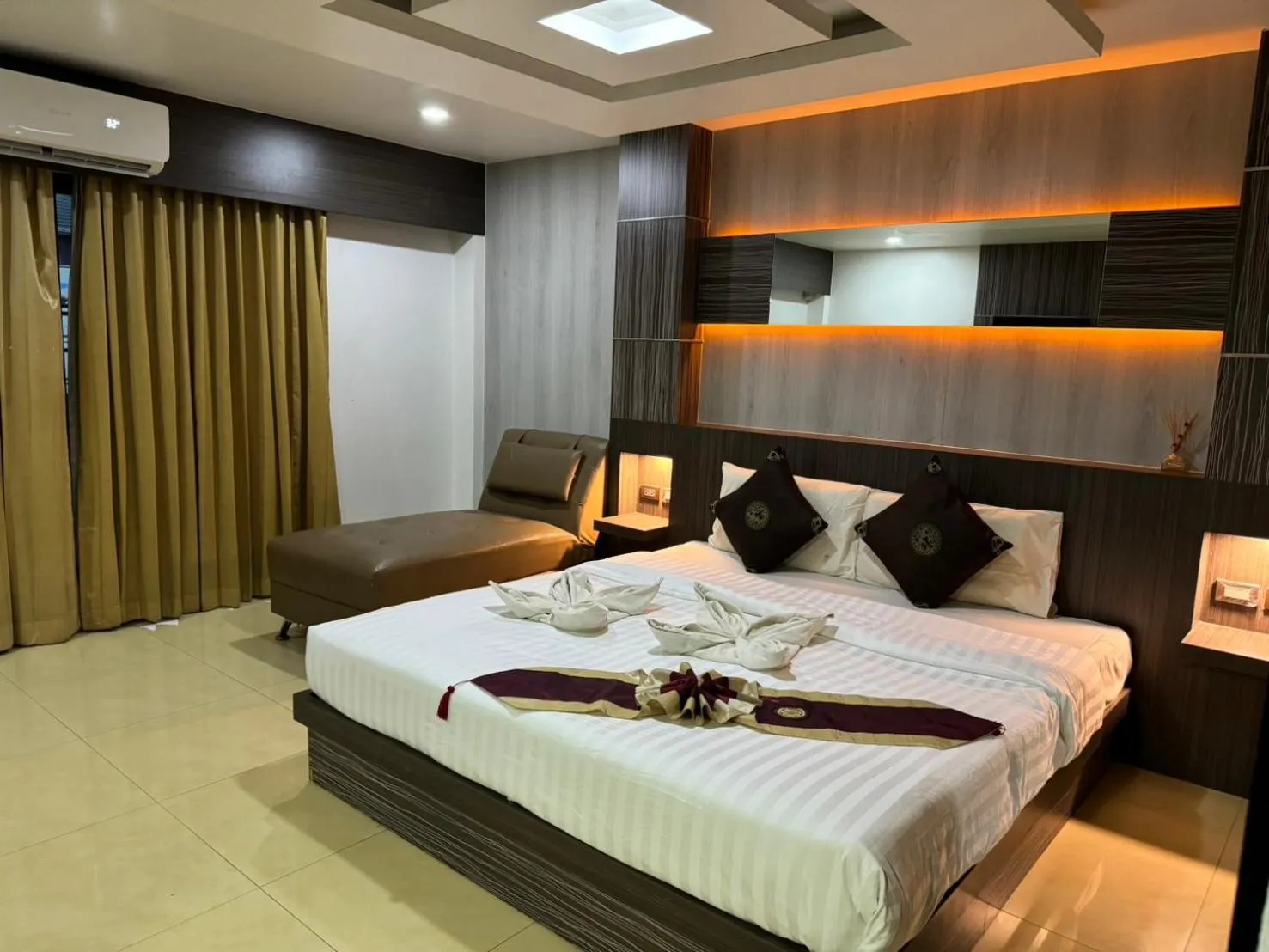 Bed in MrMac's Place