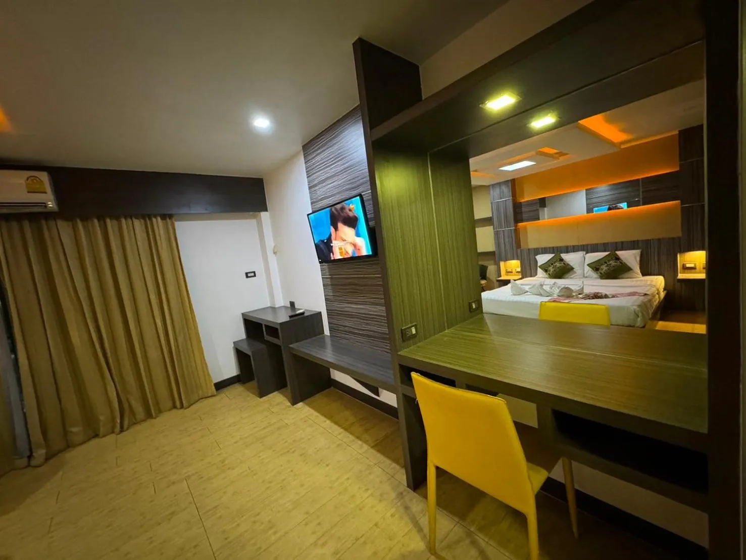 Bed in MrMac's Place