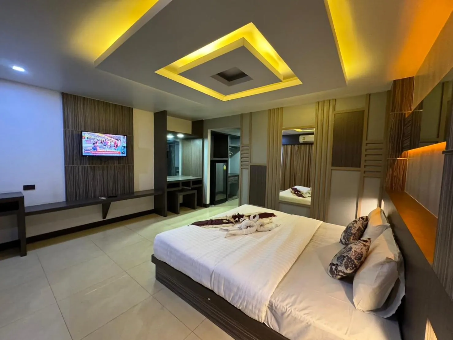 Bed in MrMac's Place