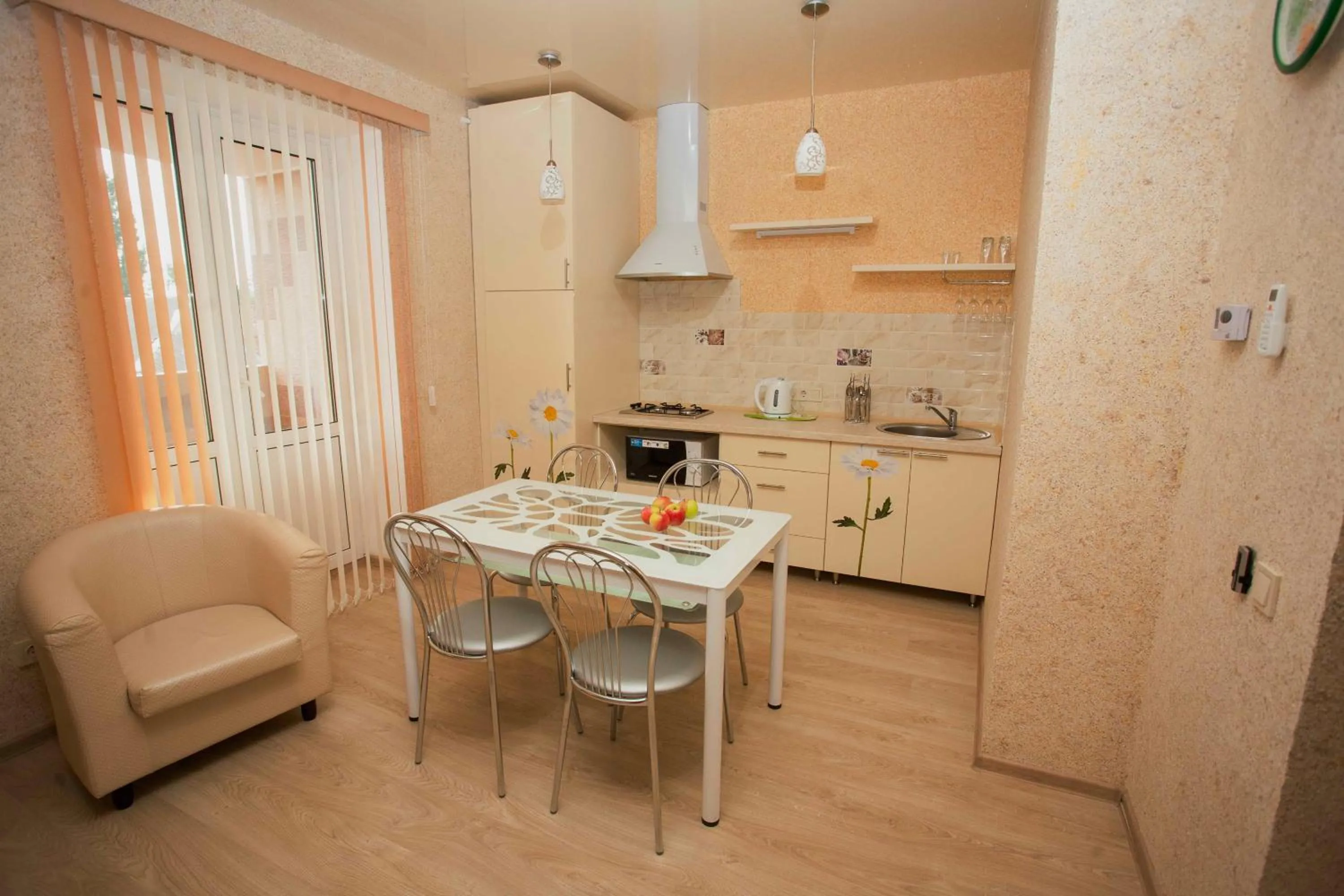 Quadruple Room with Balcony in Molex Apartments 2
